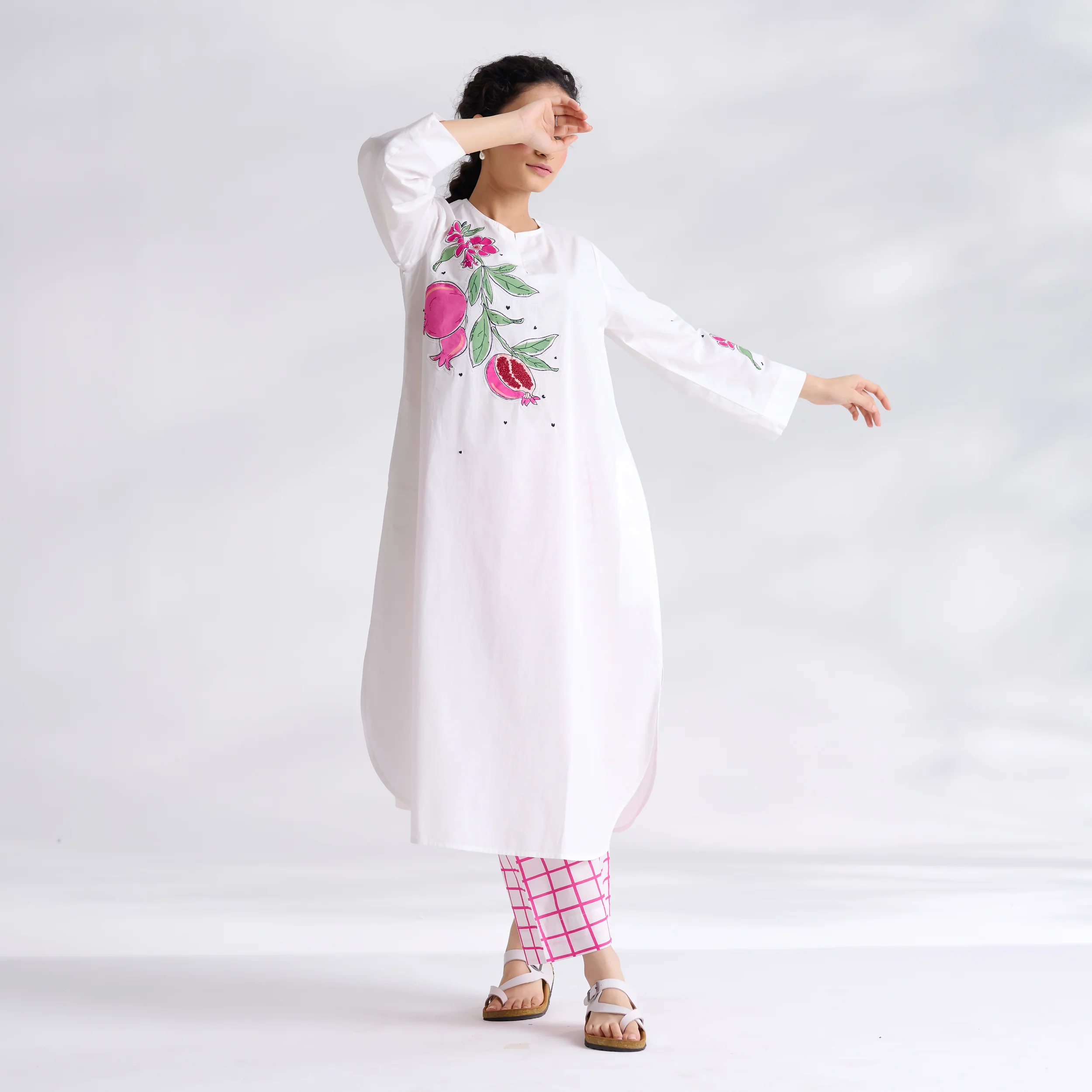 Anaar Patchwork Cotton Kurta Set - Fuchsia - Image 8