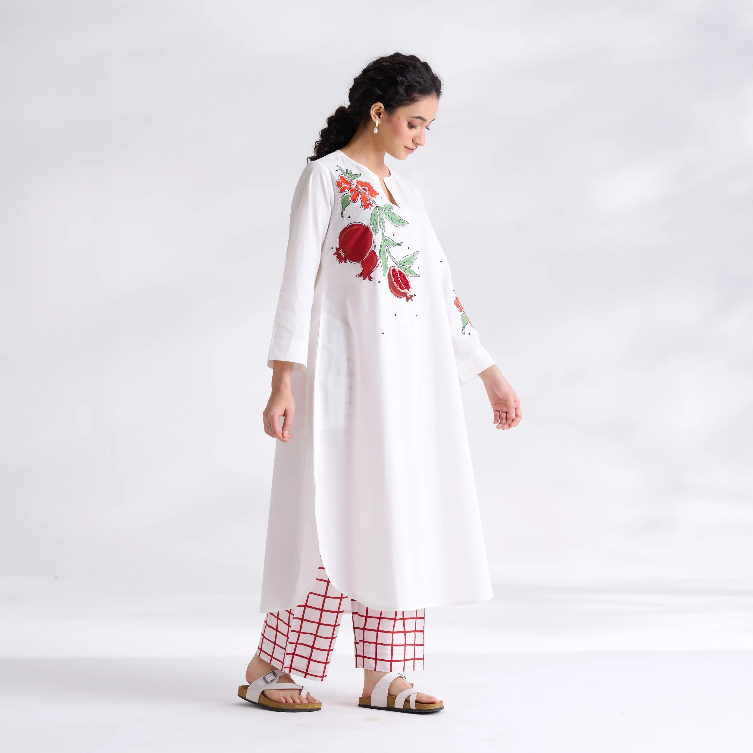 Anaar Patchwork Cotton Kurta Set - Red - Image 8