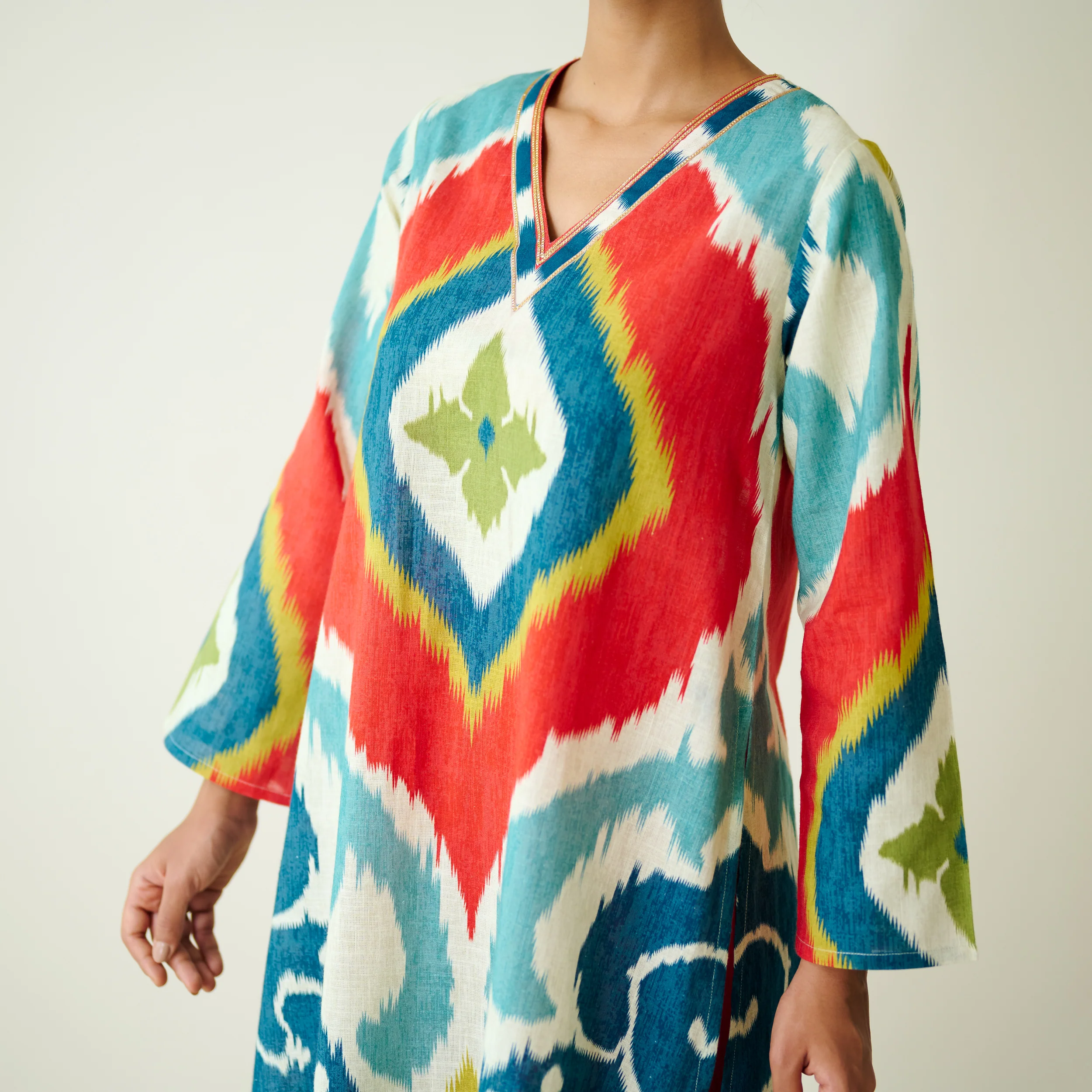 Aurora Slub Cotton Kurta Set with Gota Detailing - Multicolour - Image 2