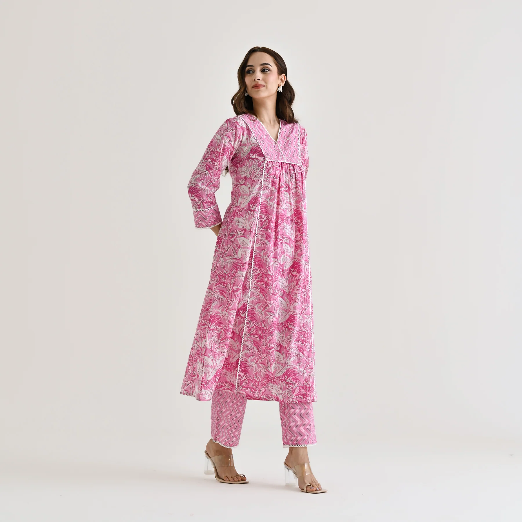 Baby Pink Sanganeri Cotton Kurta with Embroidery & Lace Details - Image 5
