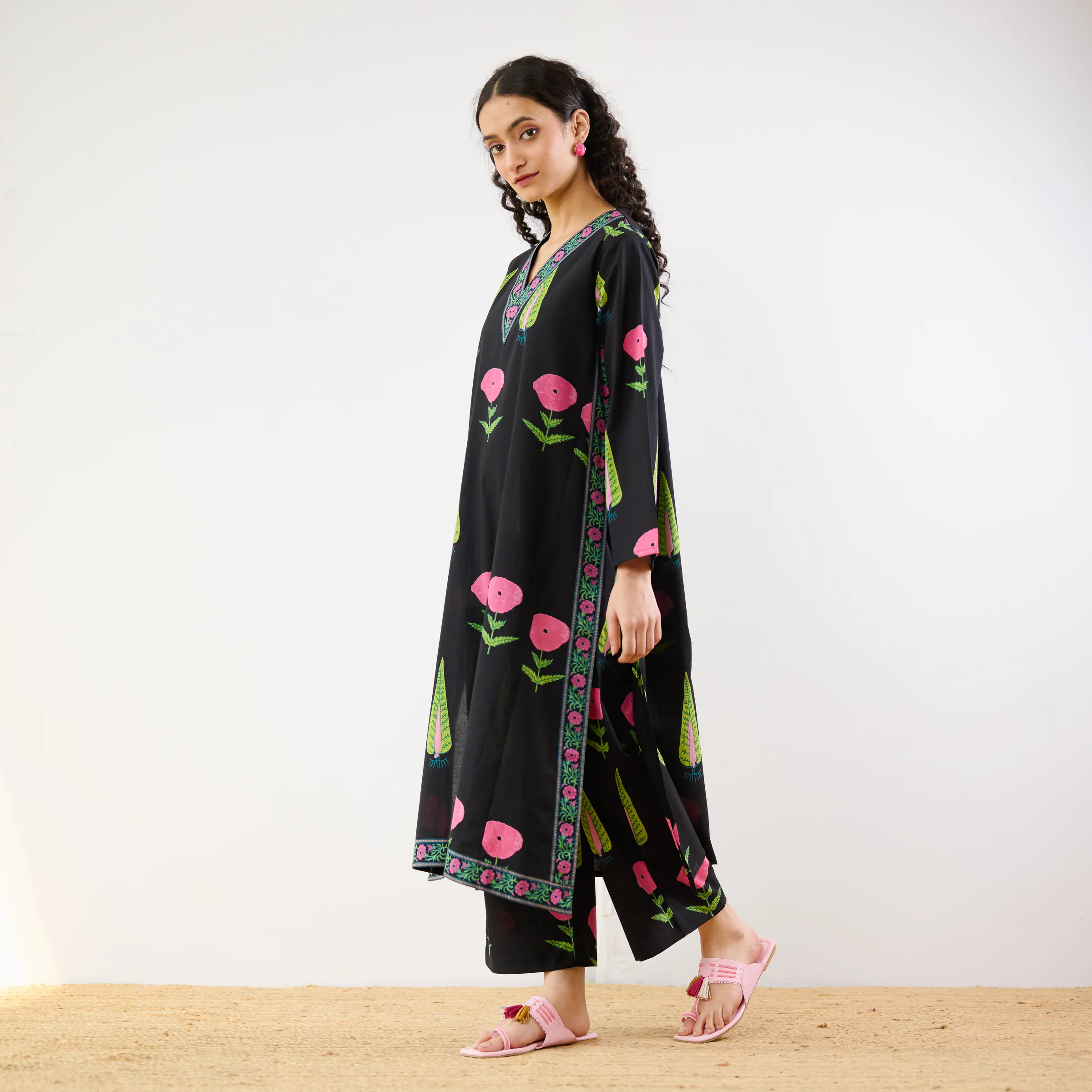 Begum's Bagh Printed Co-ord Set - Black - Image 4