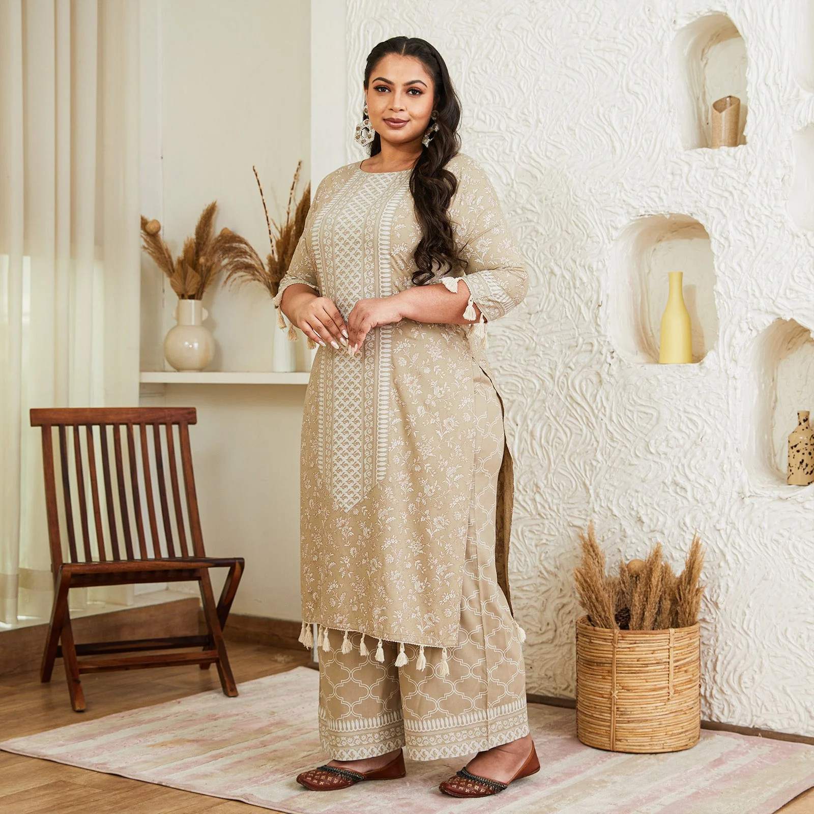 Beige Kurta Palazzo Co-ord Set with Tassel Details - SOM - Image 4
