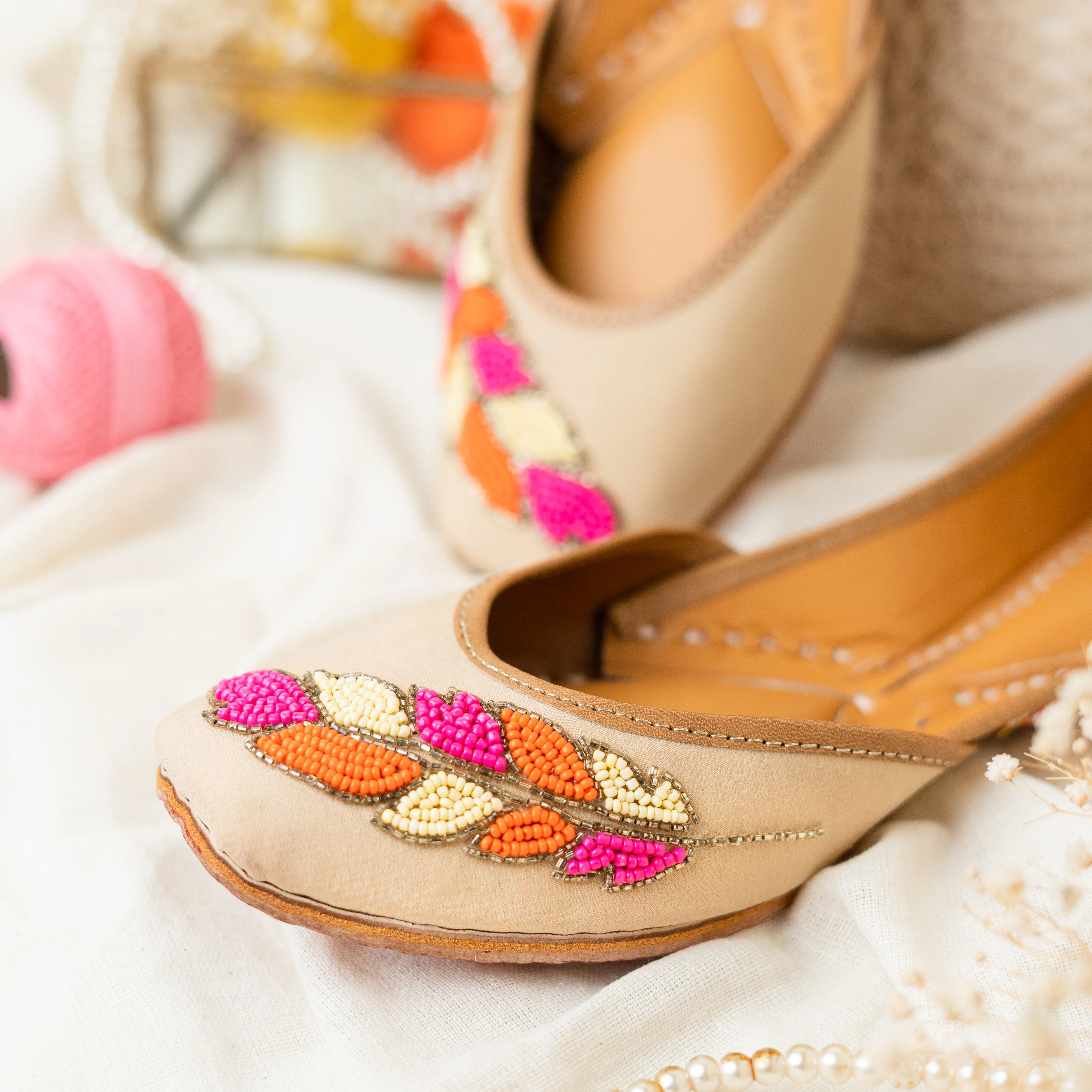Beige Sequins and Beaded Leaf Jutti - Image 3