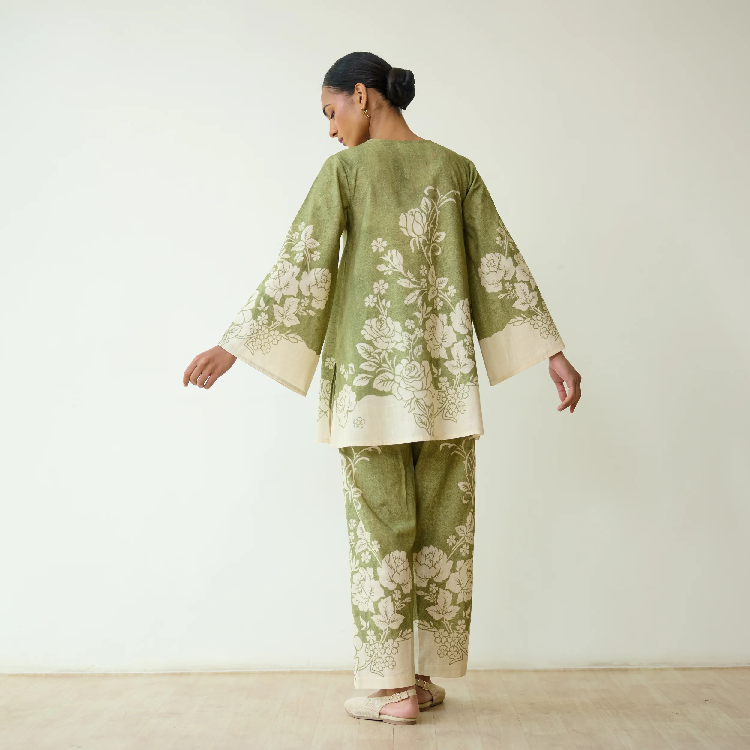 Bellflower Slub Cotton Coord Set - Spinach Green - Image 6