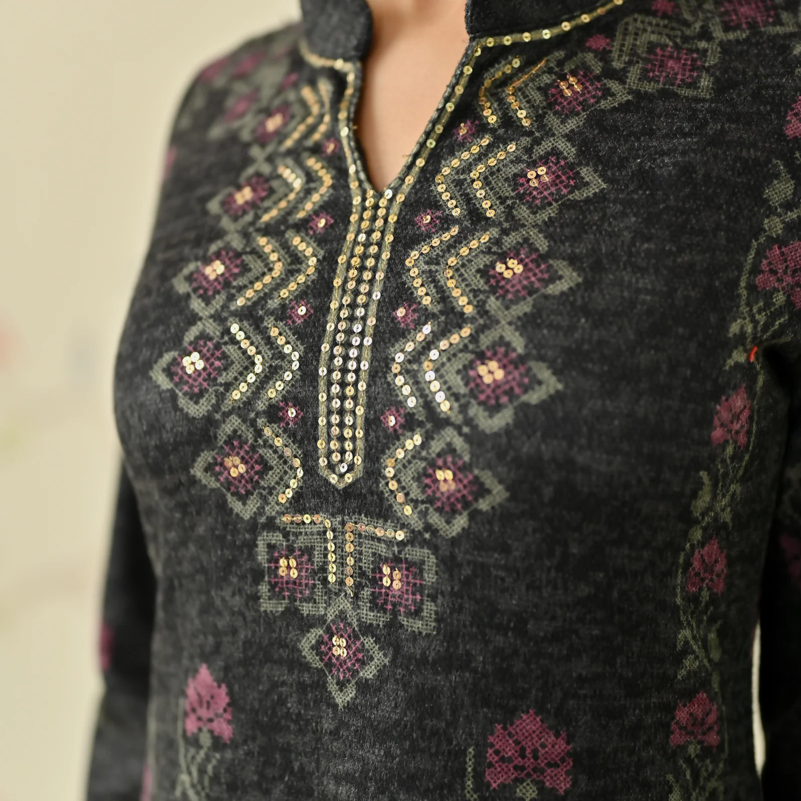 Black Embroidered Woollen Kurta - Image 3