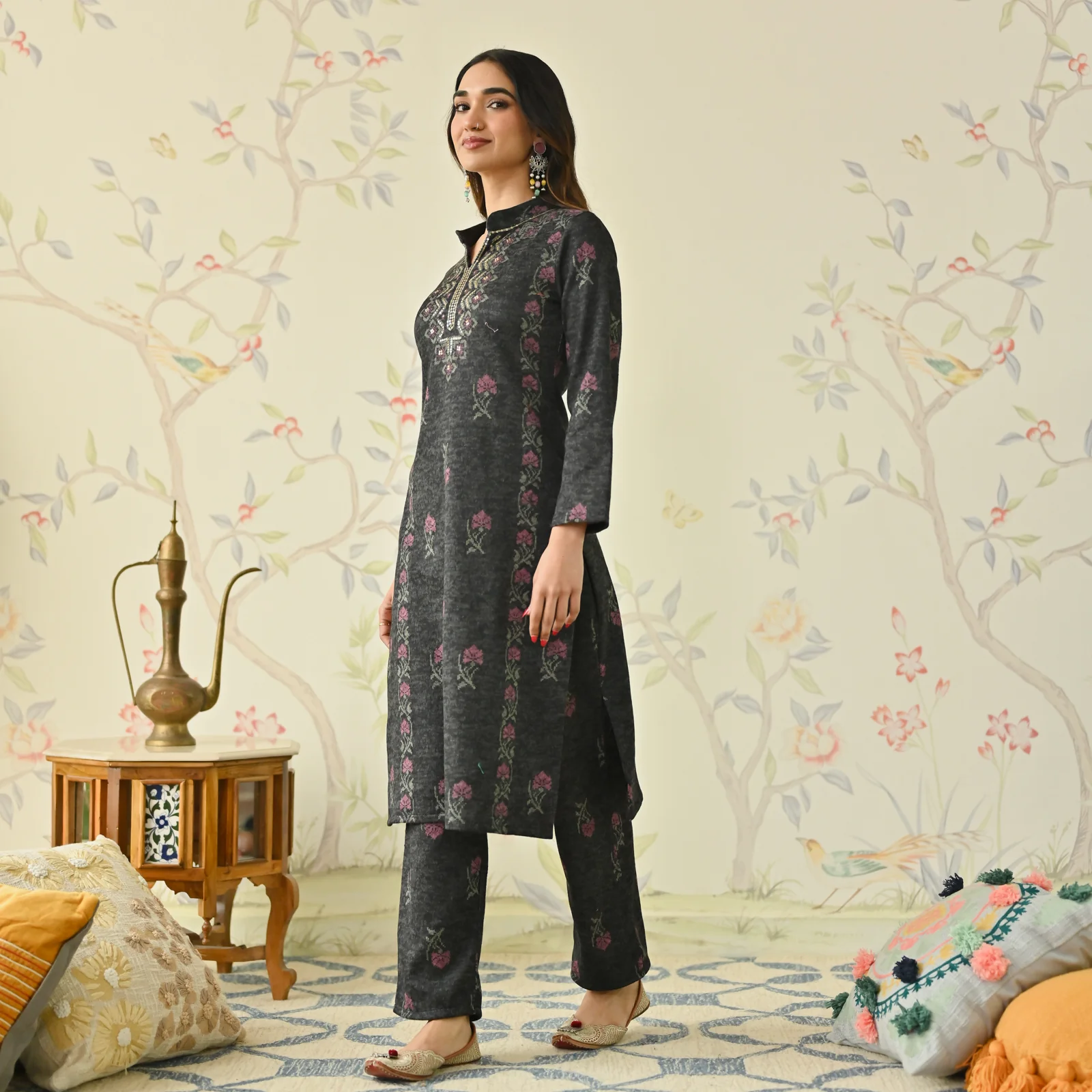 Black Embroidered Woollen Kurta - Image 6