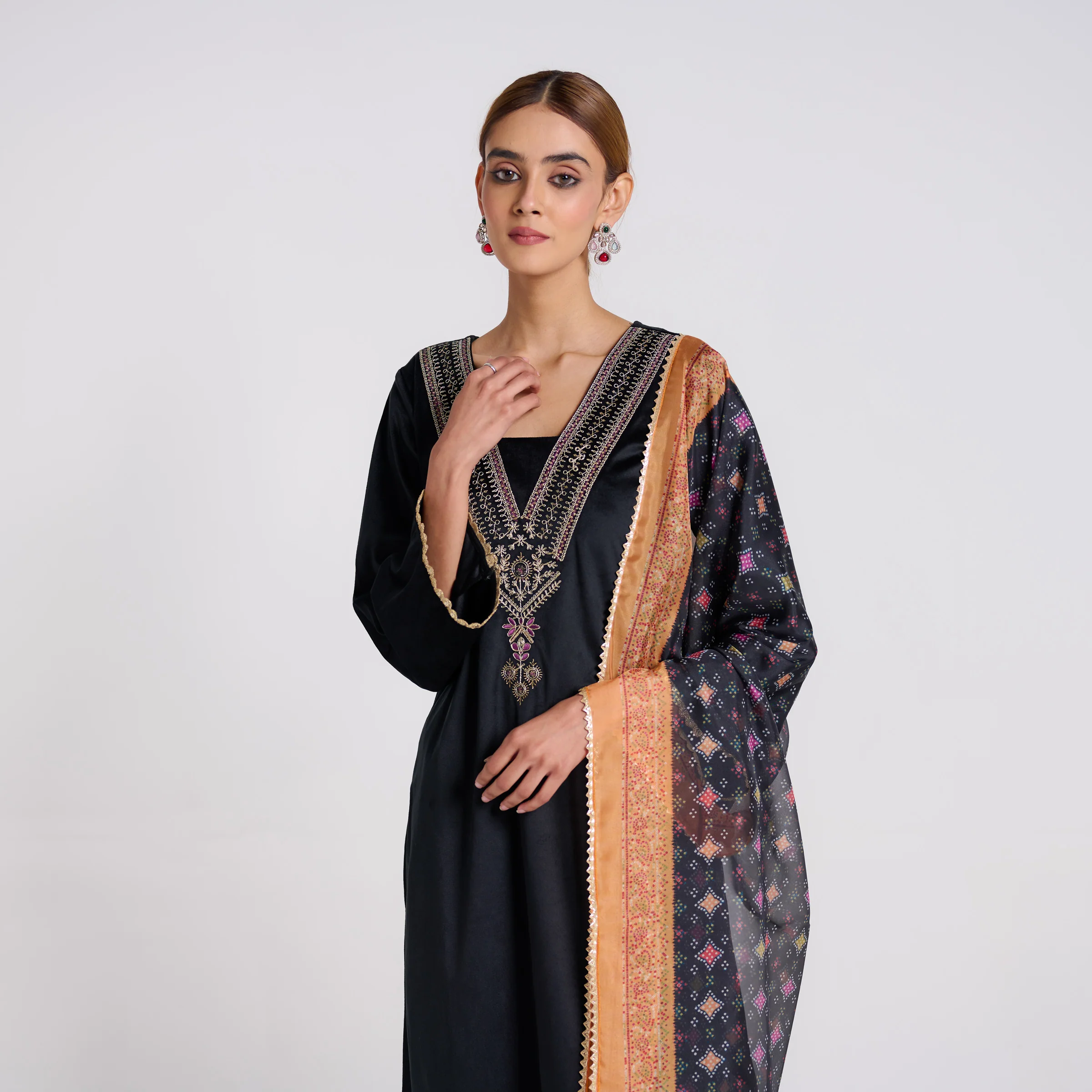Black Embroidered Zareen Velvet Set with Dupatta - Image 3