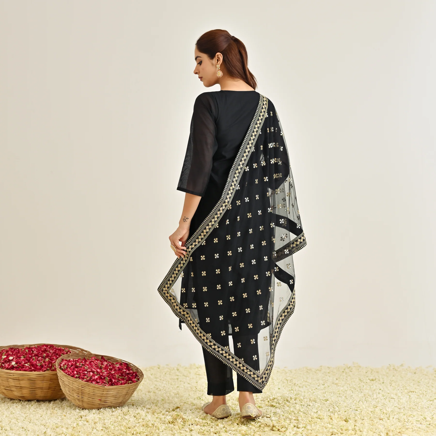 Black Festive Embroidered Kurta Set with Embroidered Dupatta - Image 6