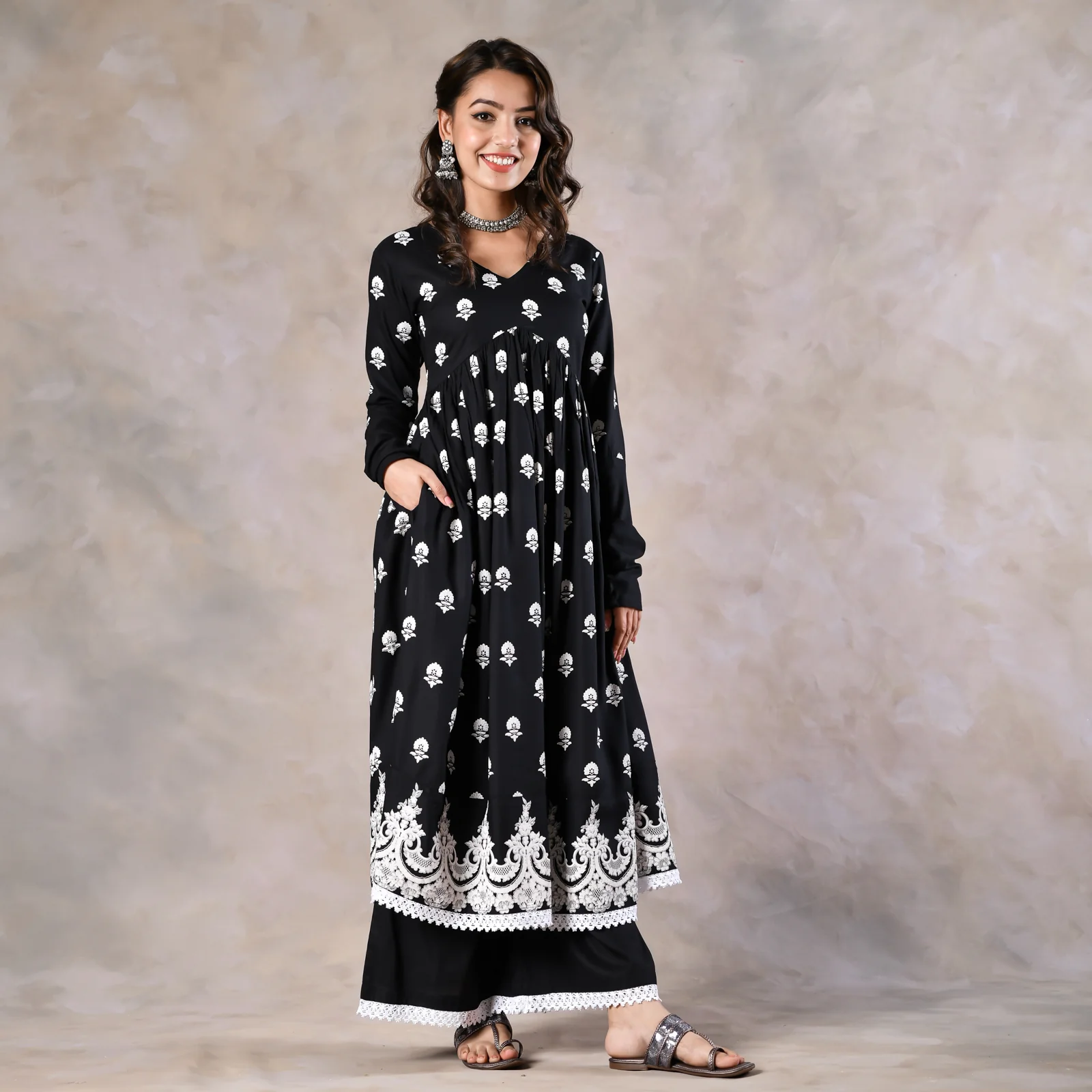 Black Front Gathered Kurta Pant Co-ord Set - Image 12