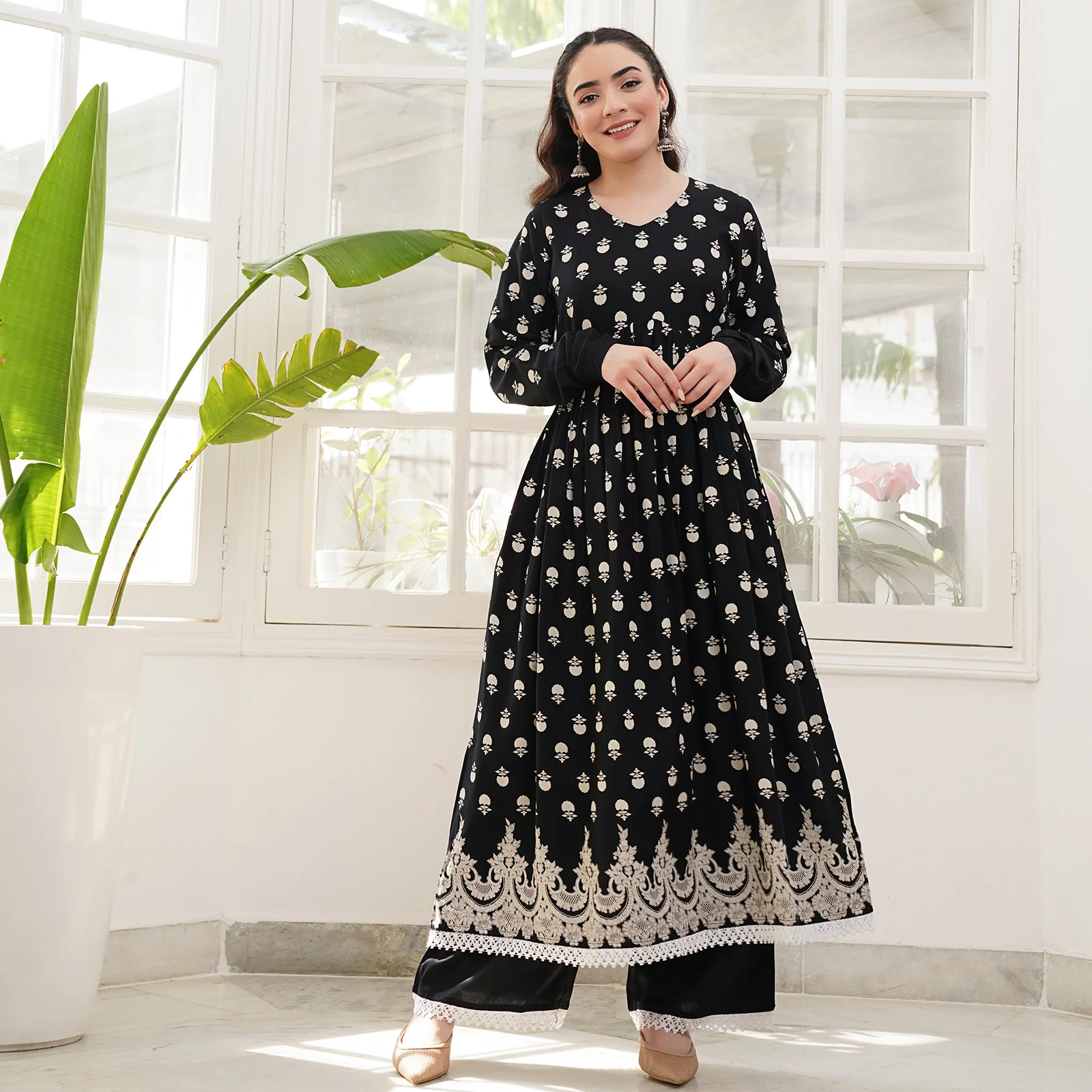 Black Front Gathered Kurta Pant Co-ord Set - Image 6