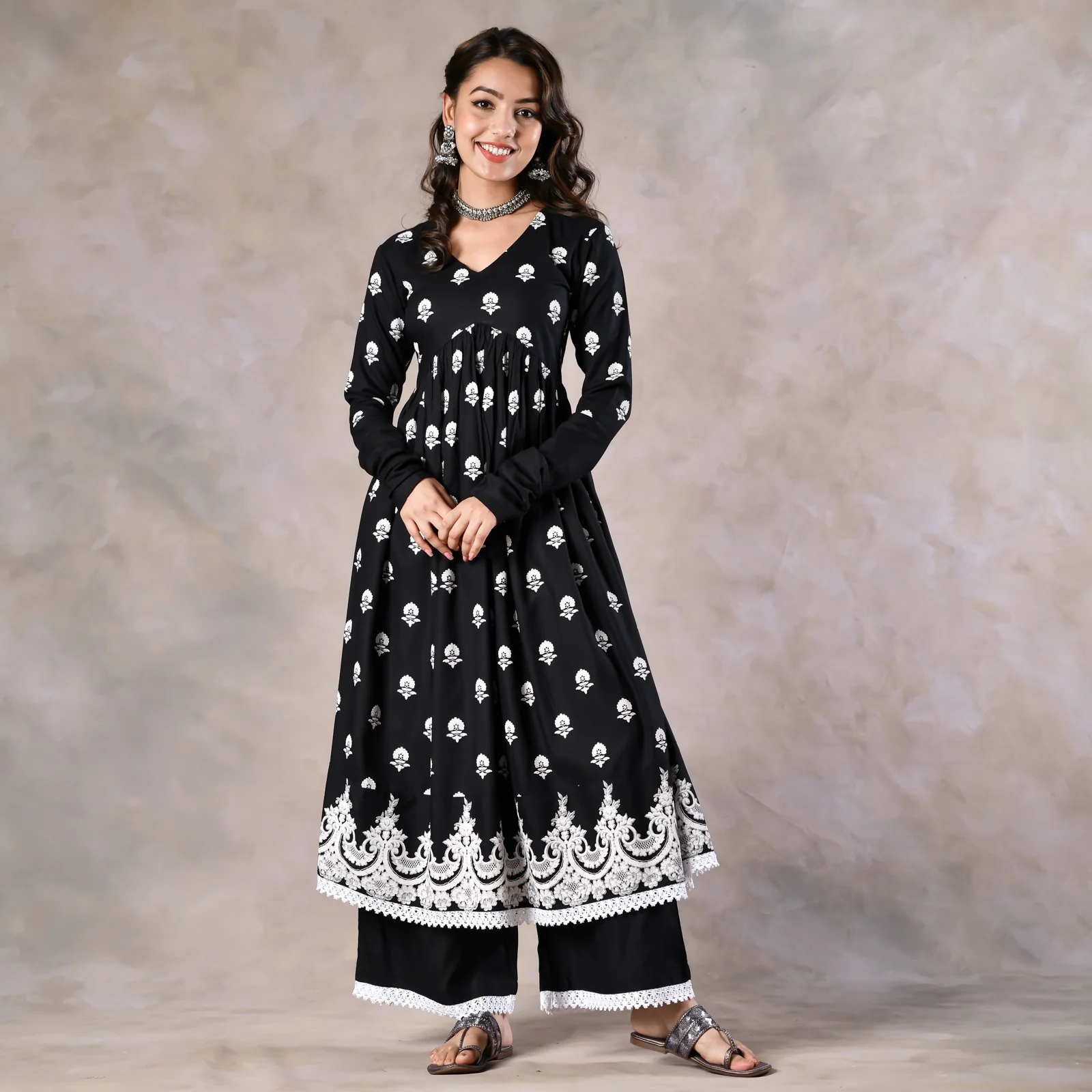Black Front Gathered Kurta Pant Co-ord Set - Image 9