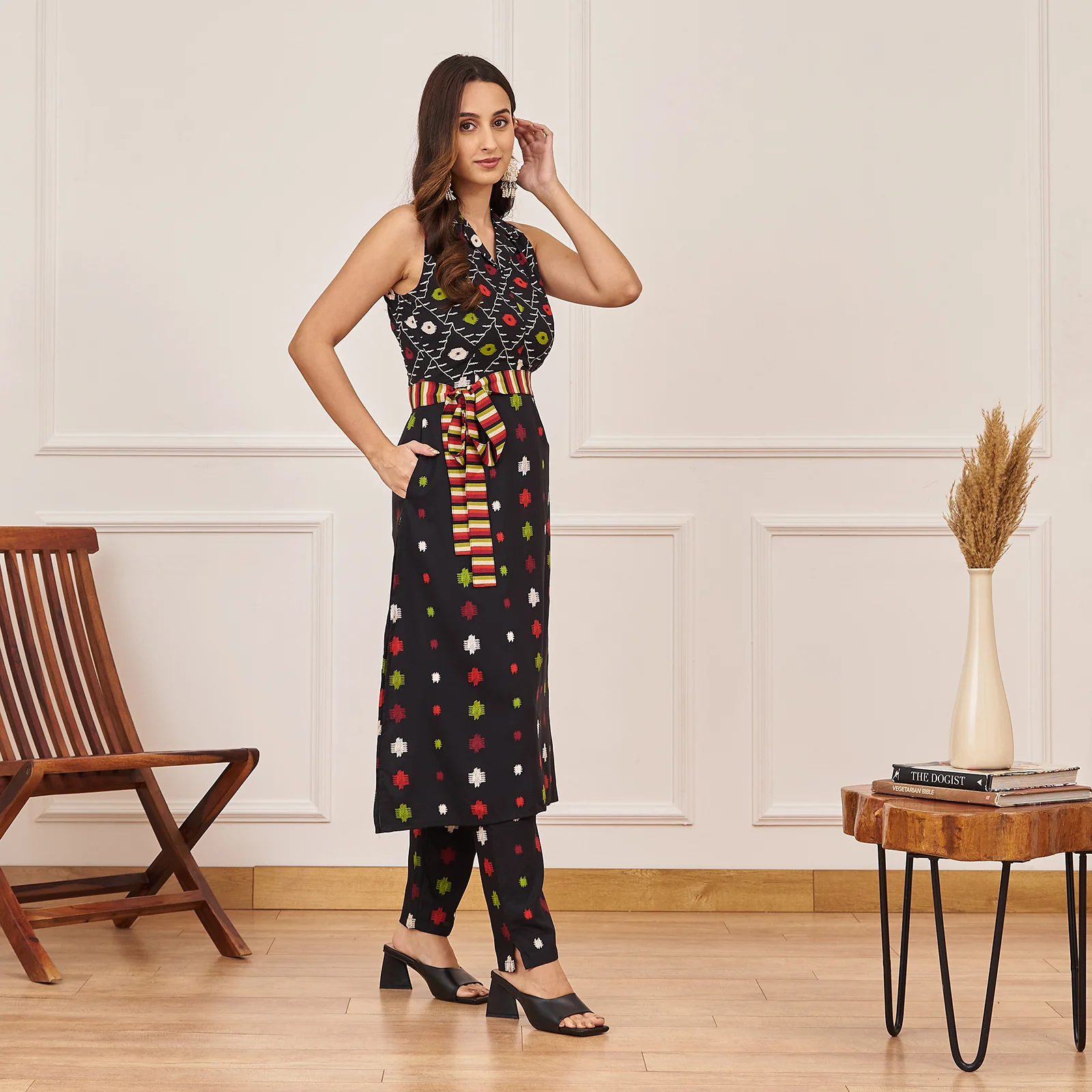 Black Ikat Inspired Kurta Pant Co ord Set with Belt - Image 4