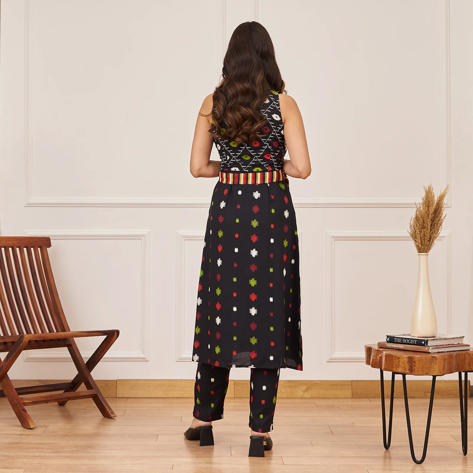 Black Ikat Inspired Kurta Pant Co ord Set with Belt - Image 6