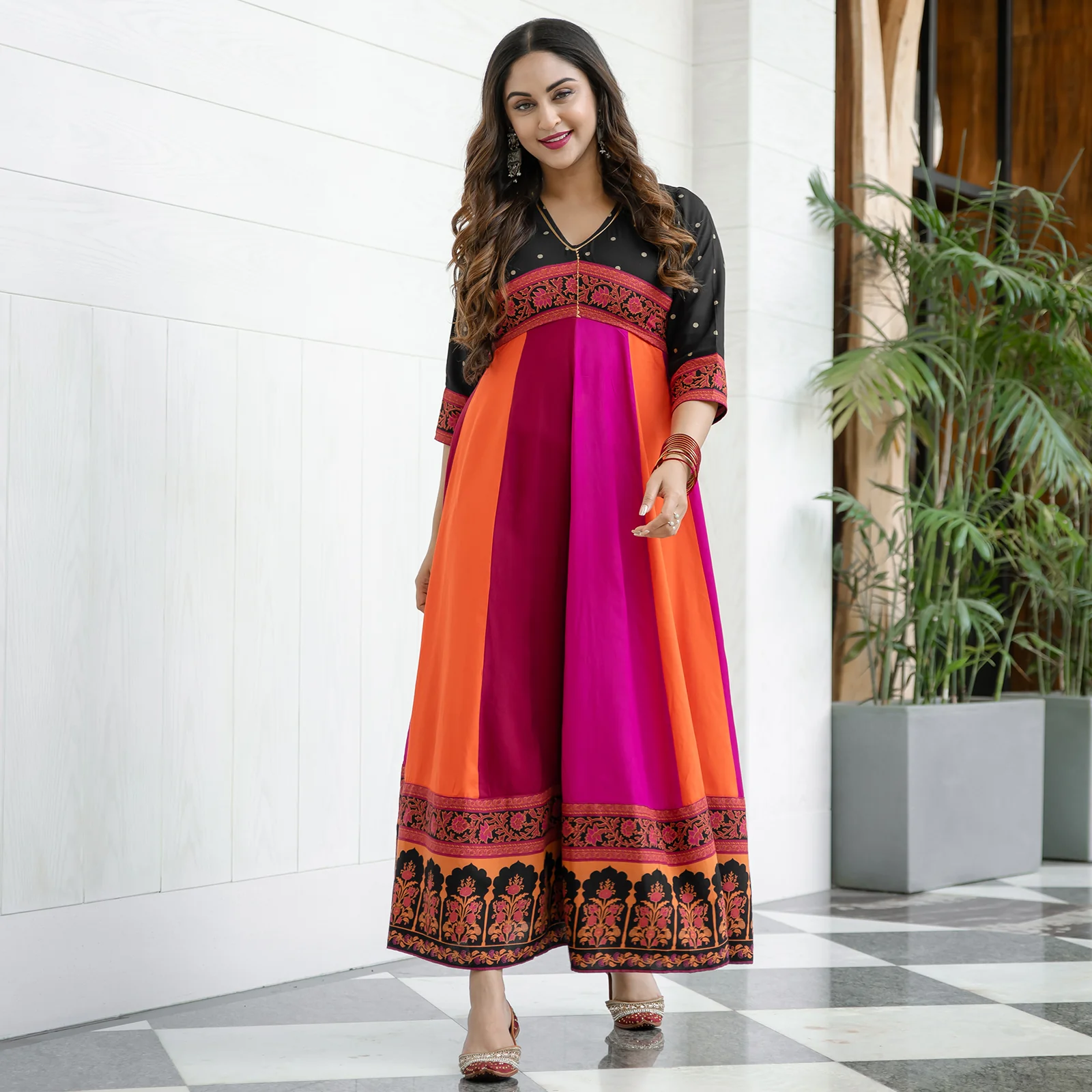 Black Multicolour Long Kalidaar Dress with Border Details - Image 11