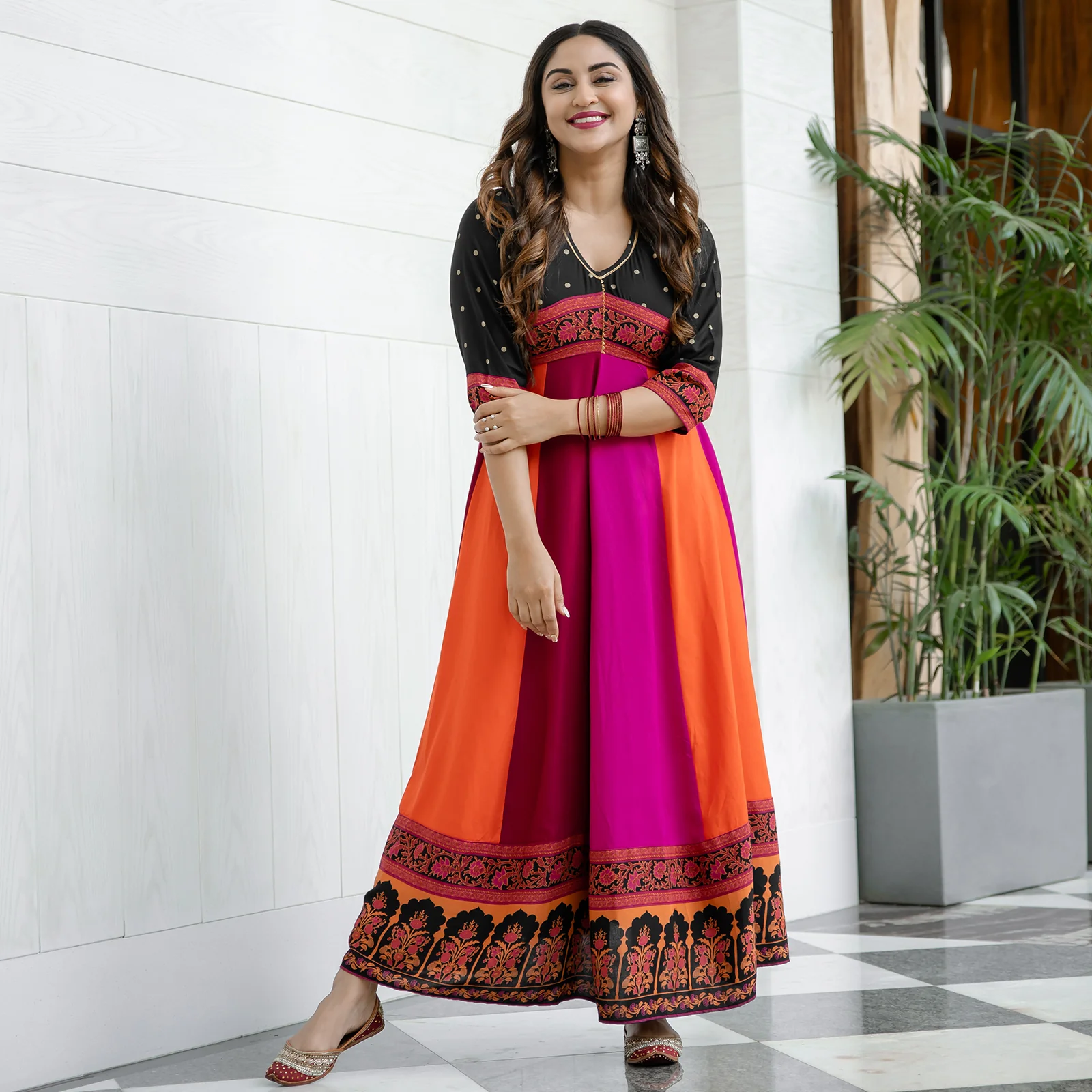 Black Multicolour Long Kalidaar Dress with Border Details - Image 13