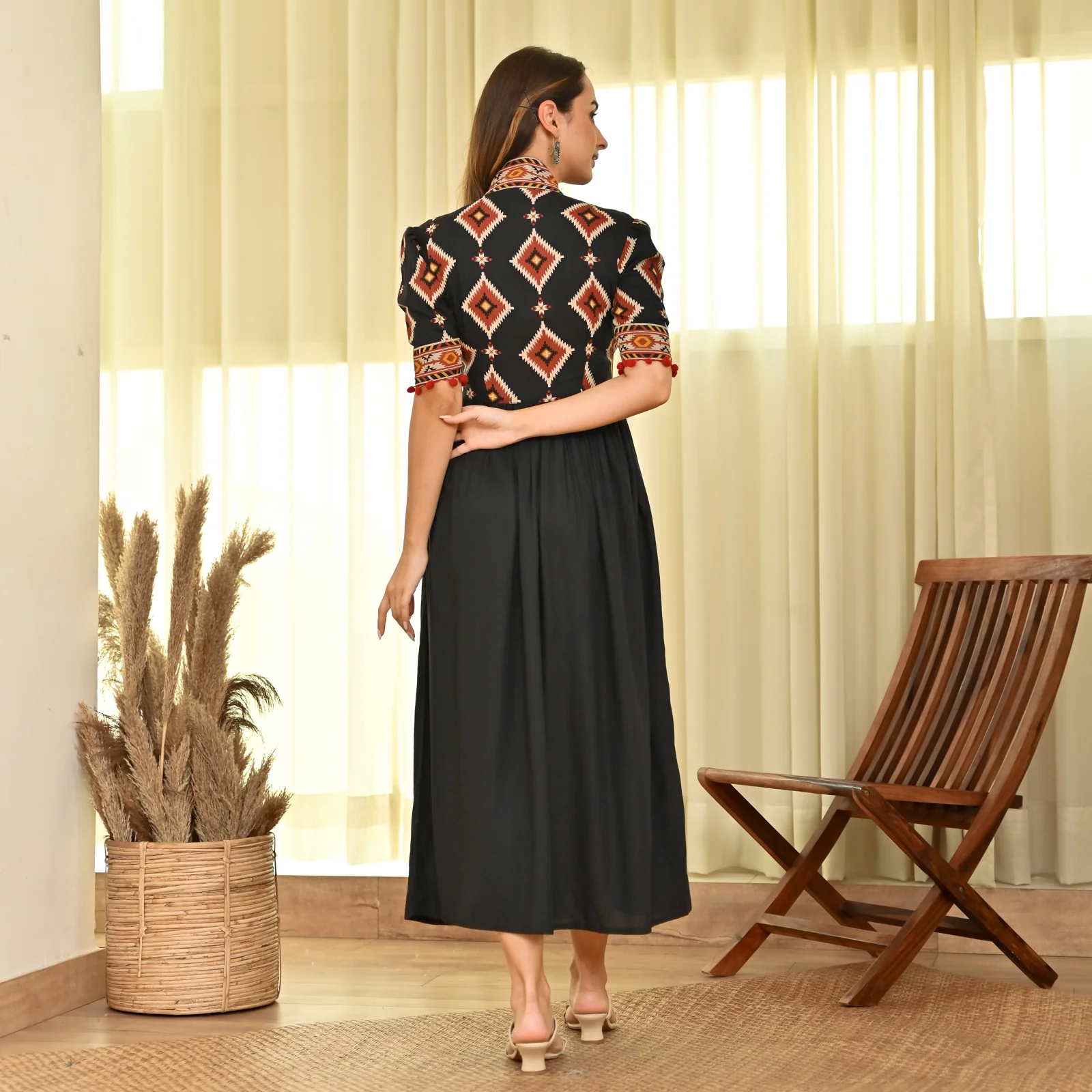 Black V Neck Gathered Dress with Puff Sleeves - Image 6
