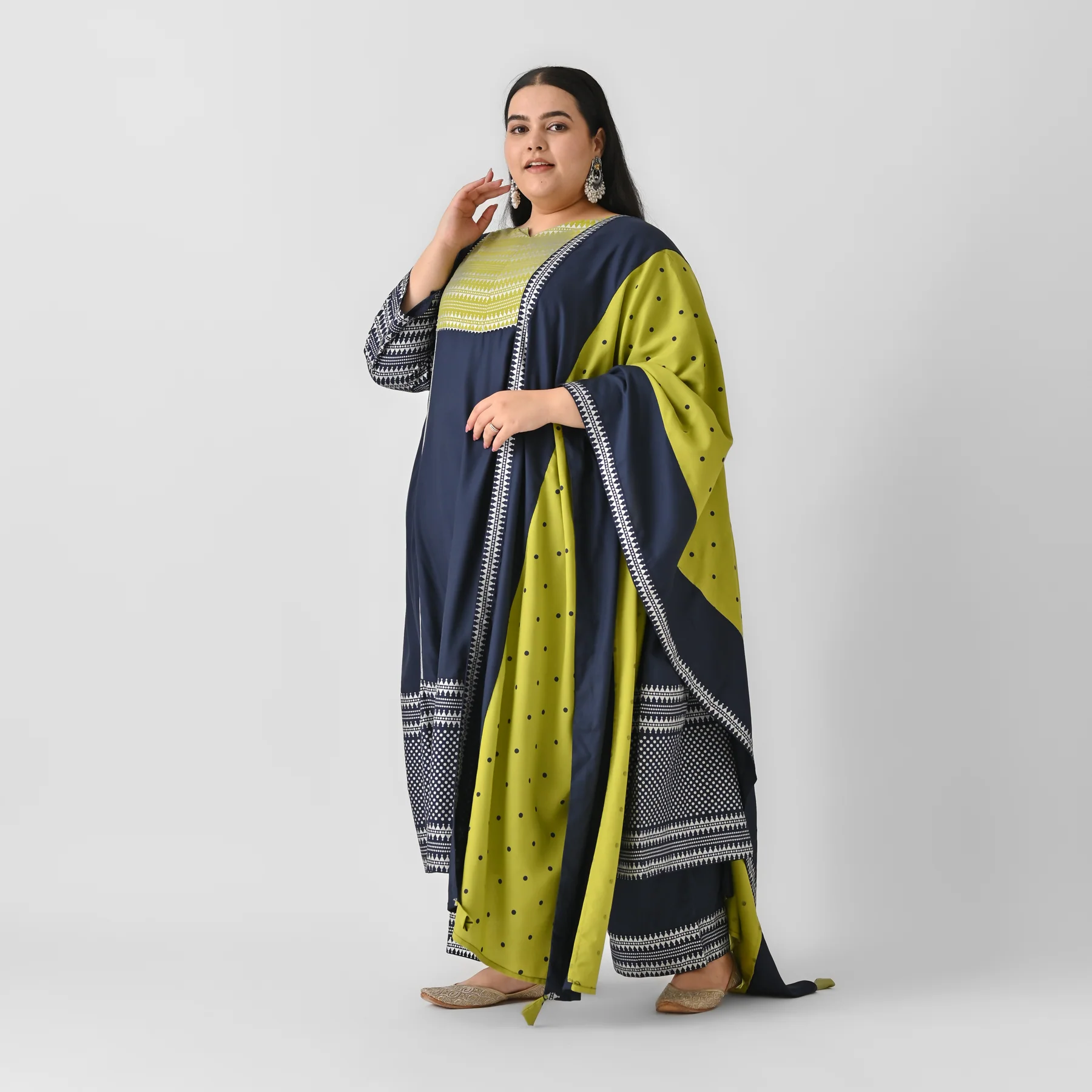 Blue & Olive Silver Printed Flared Kurta Dupatta Set with Gota Details - SOM - Image 3