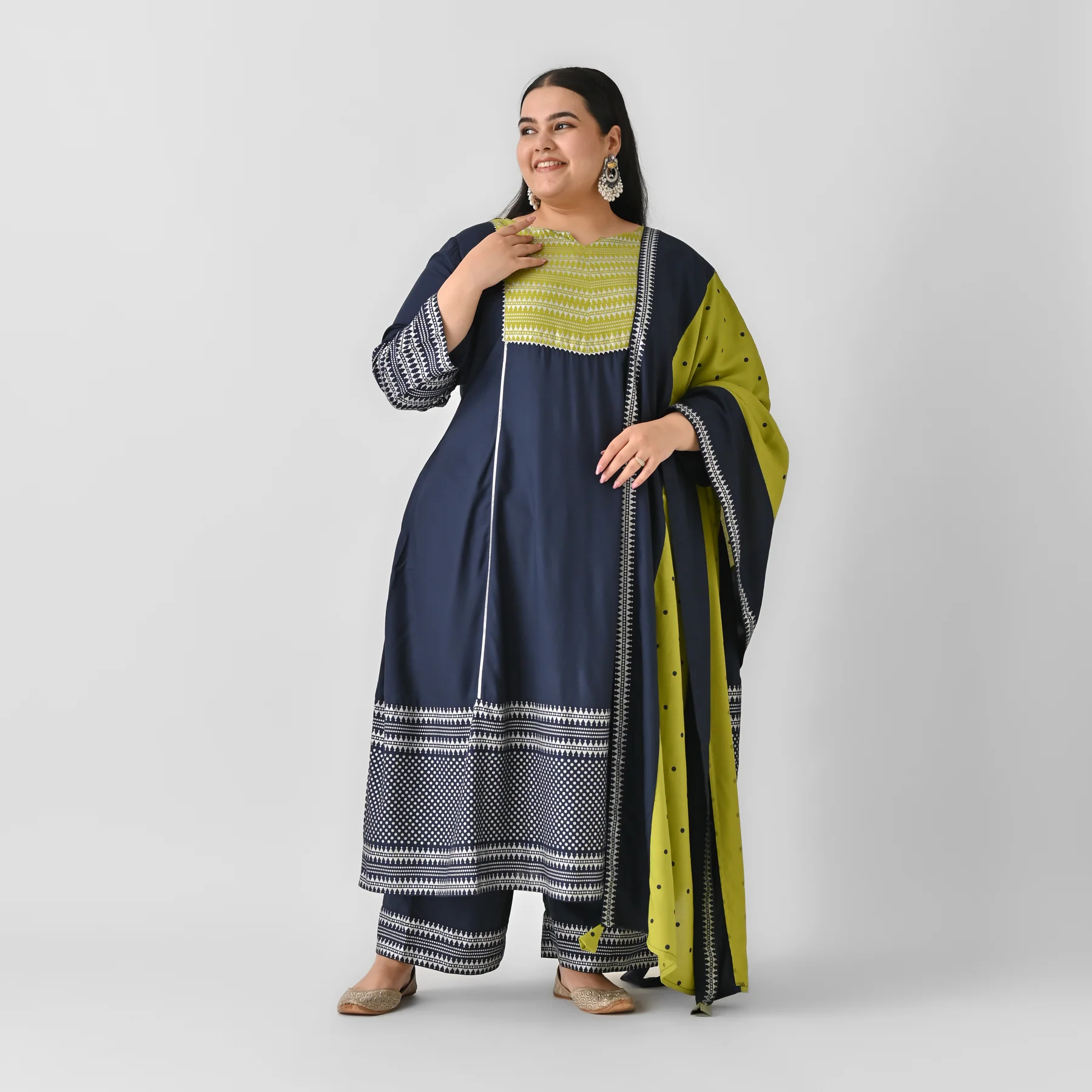 Blue & Olive Silver Printed Flared Kurta Dupatta Set with Gota Details - SOM - Image 4