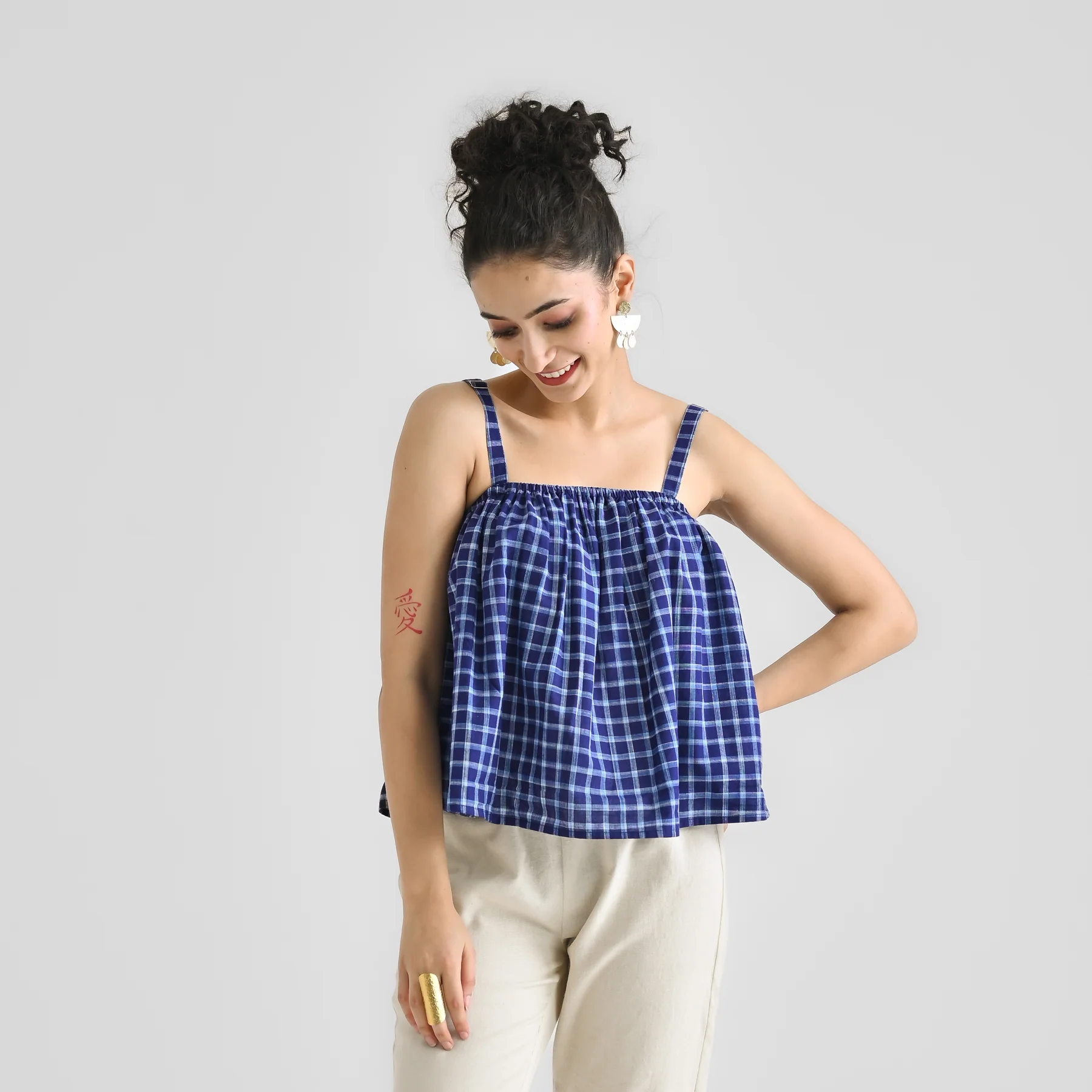 Blue Woven Cotton Crop Top with Adjustable Strap Detail - Image 4