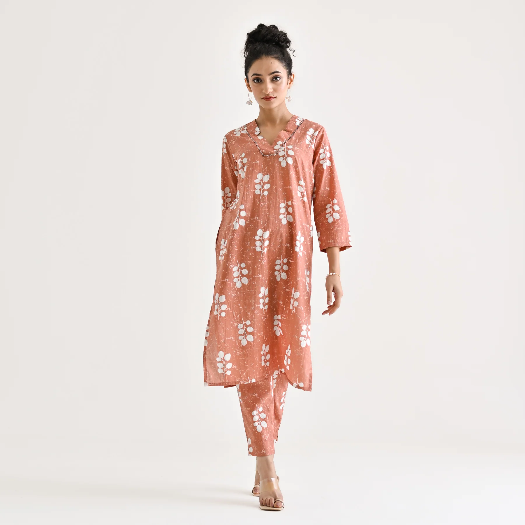 Brown Buta Printed Cotton Co-ord Set with Embroidered Neckline Detail - Image 4