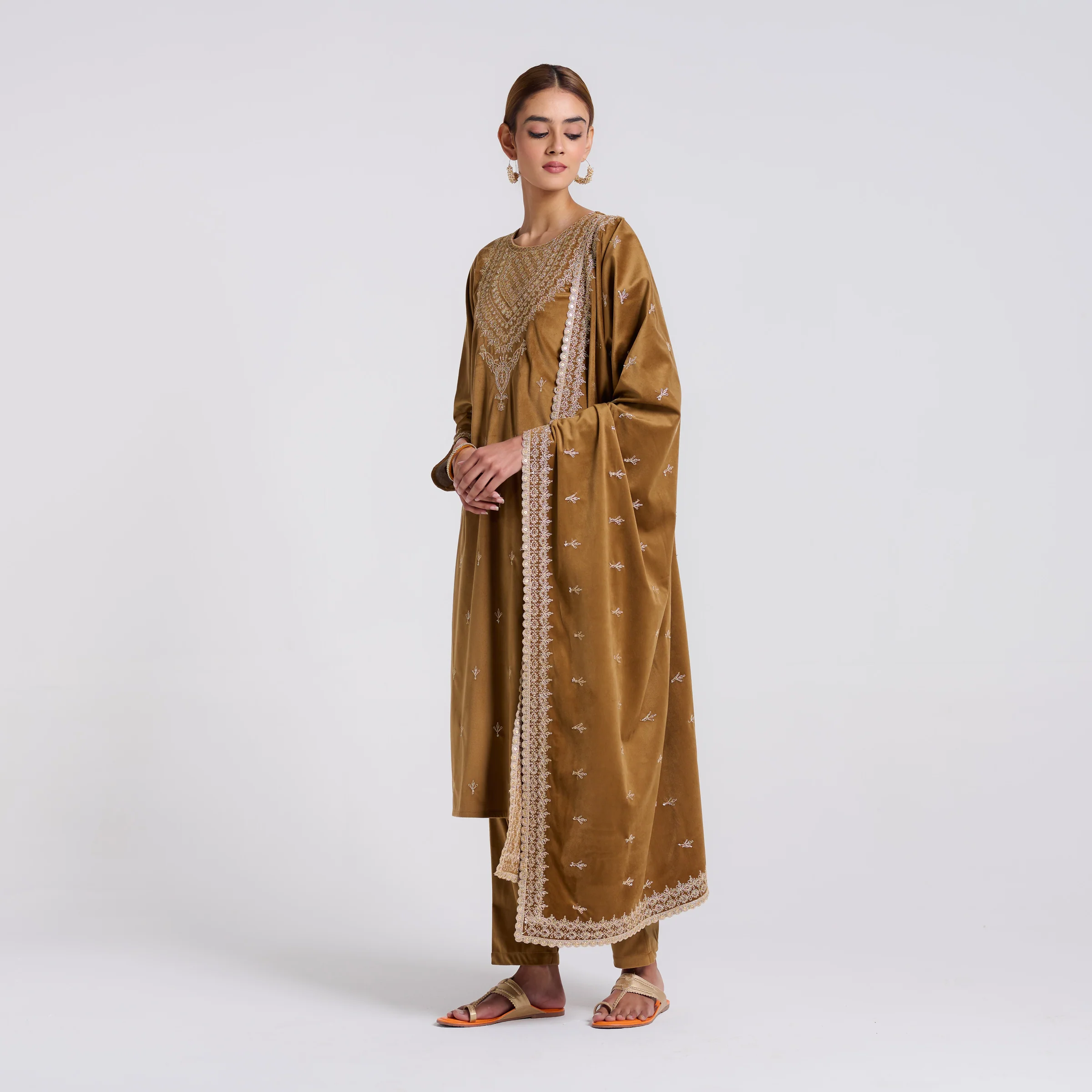 Brown Ochre Embroidered Gulzaar Velvet Set with Dupatta - Image 5