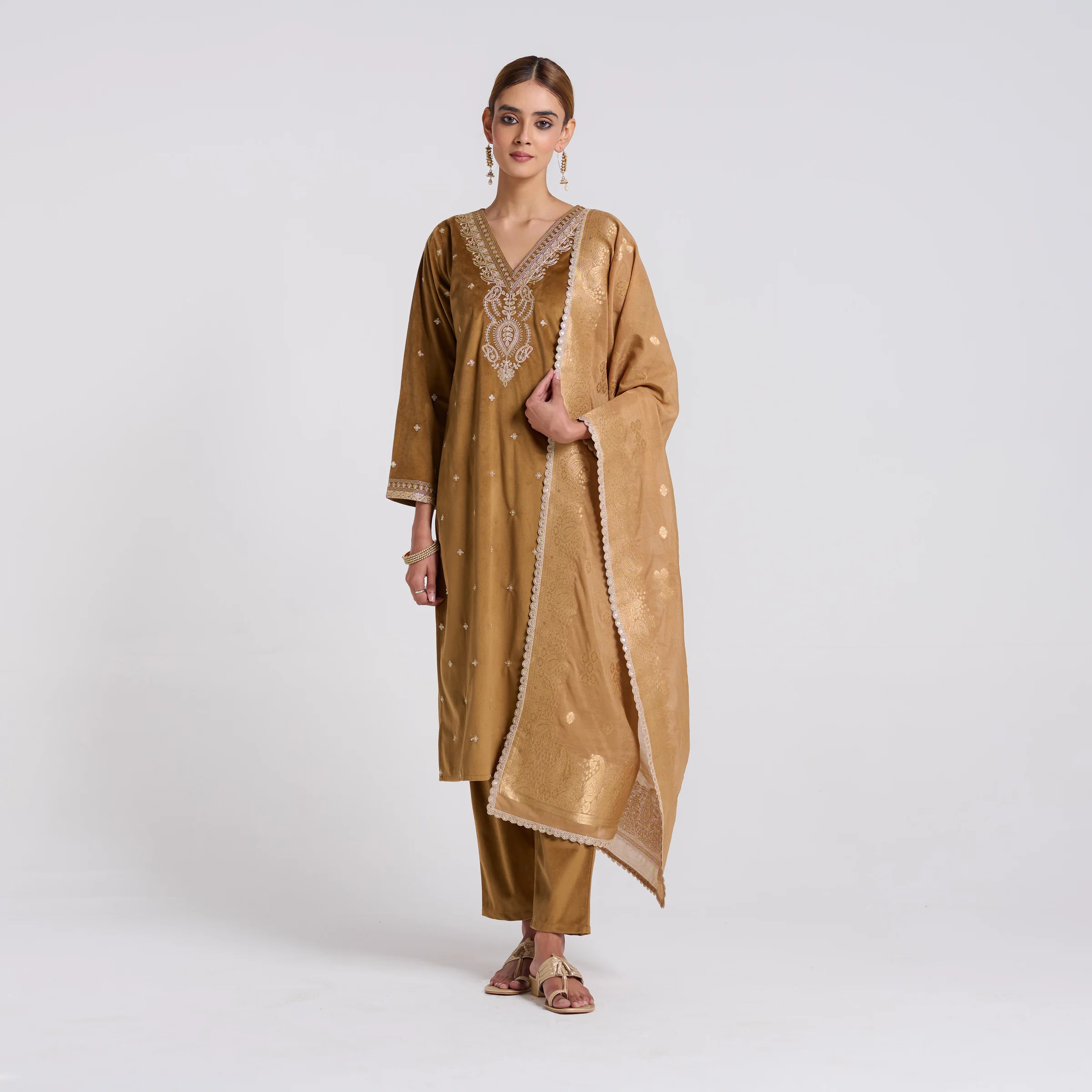 Brown Ochre Varak Embroidered Velvet Set with Brocade Dupatta - Image 4