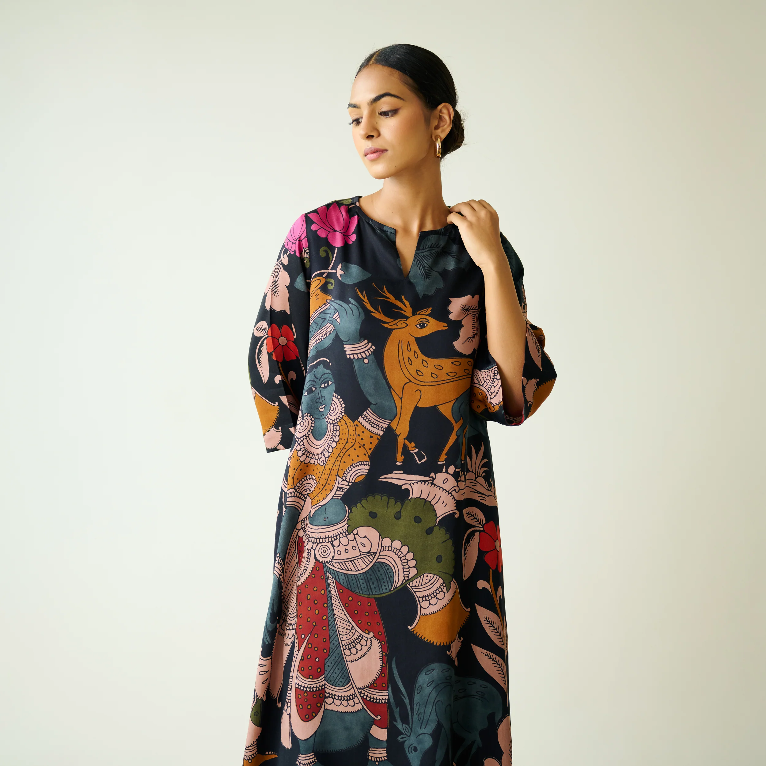 Chitra Modal Satin Kurta Set - Black - Image 11