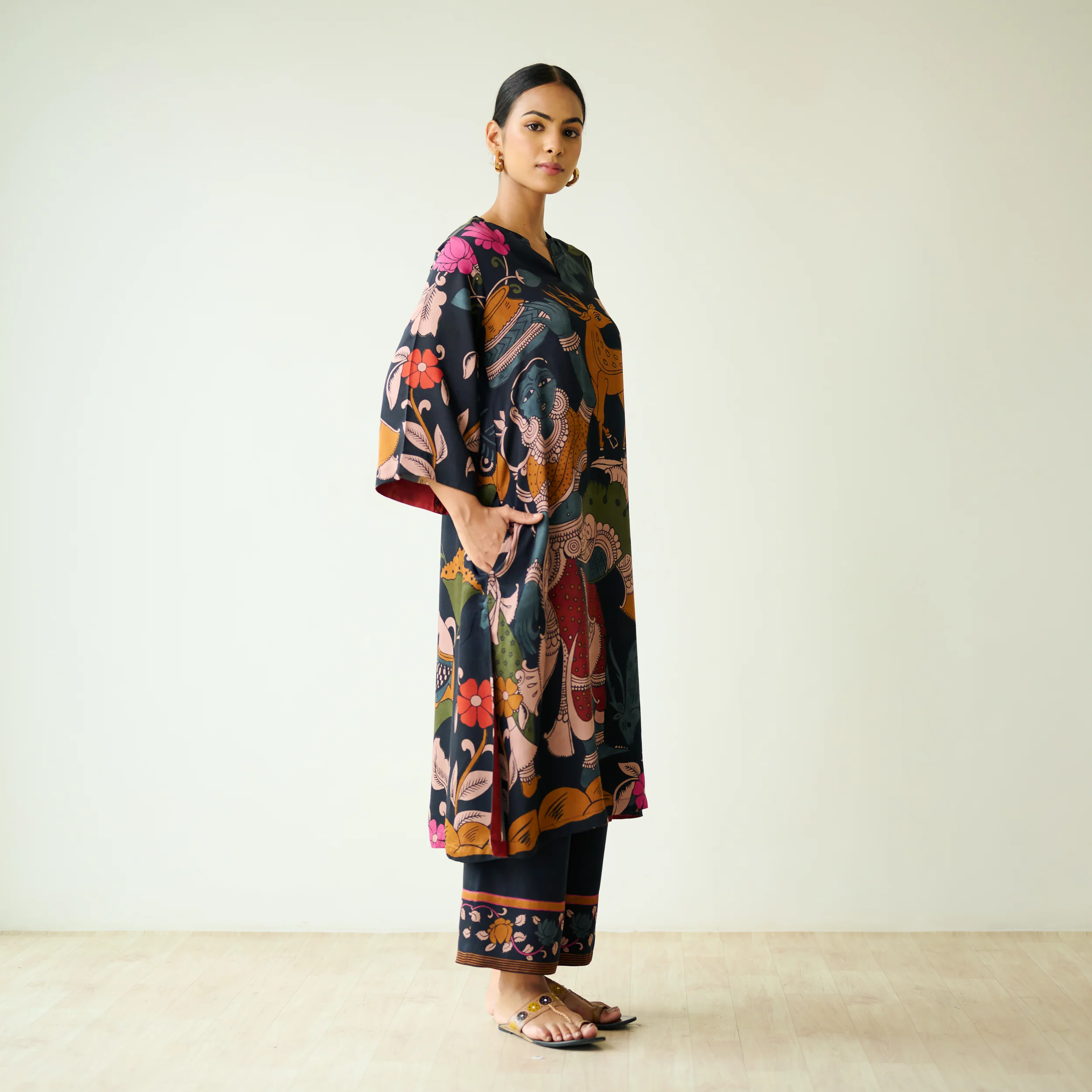 Chitra Modal Satin Kurta Set - Black - Image 4