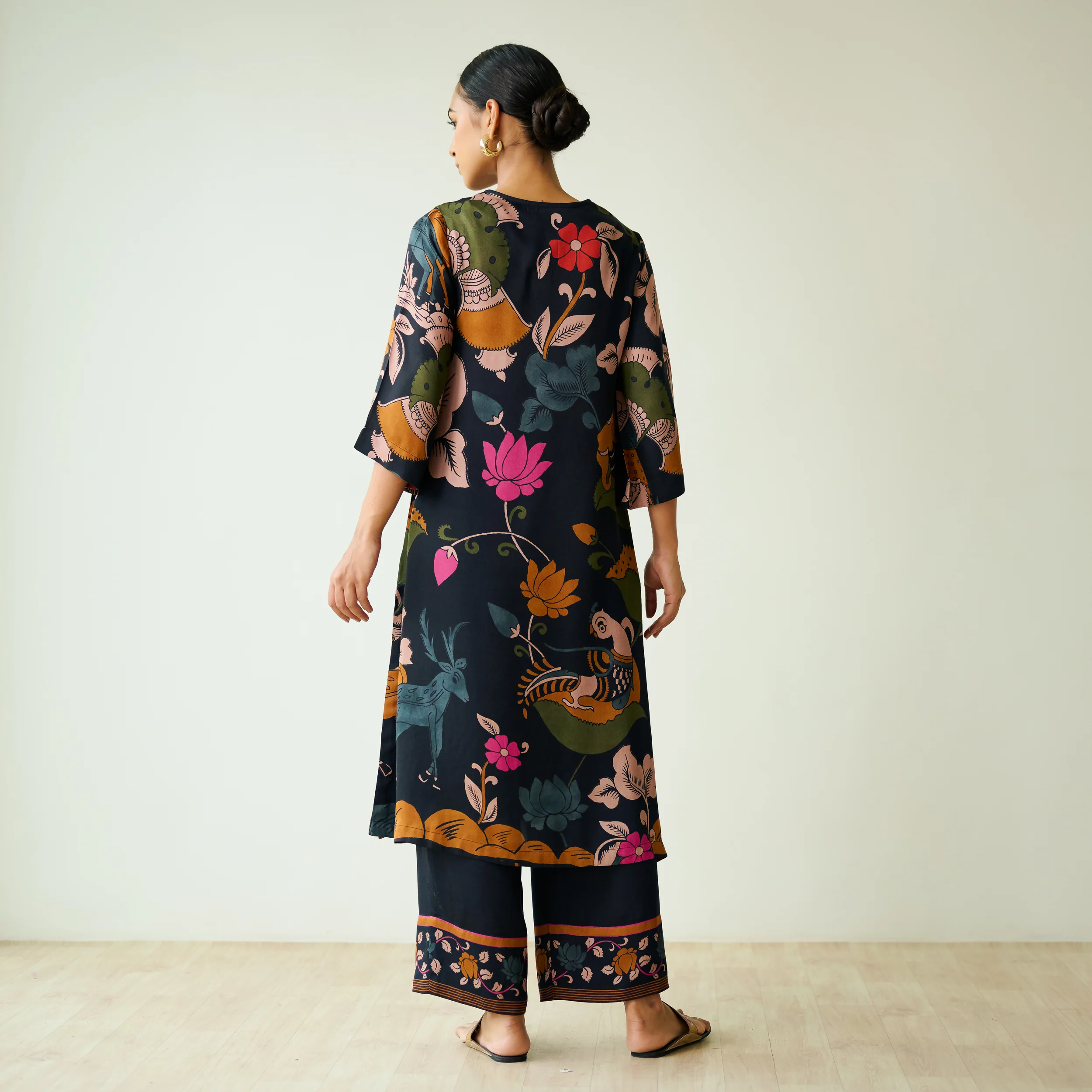 Chitra Modal Satin Kurta Set - Black - Image 6