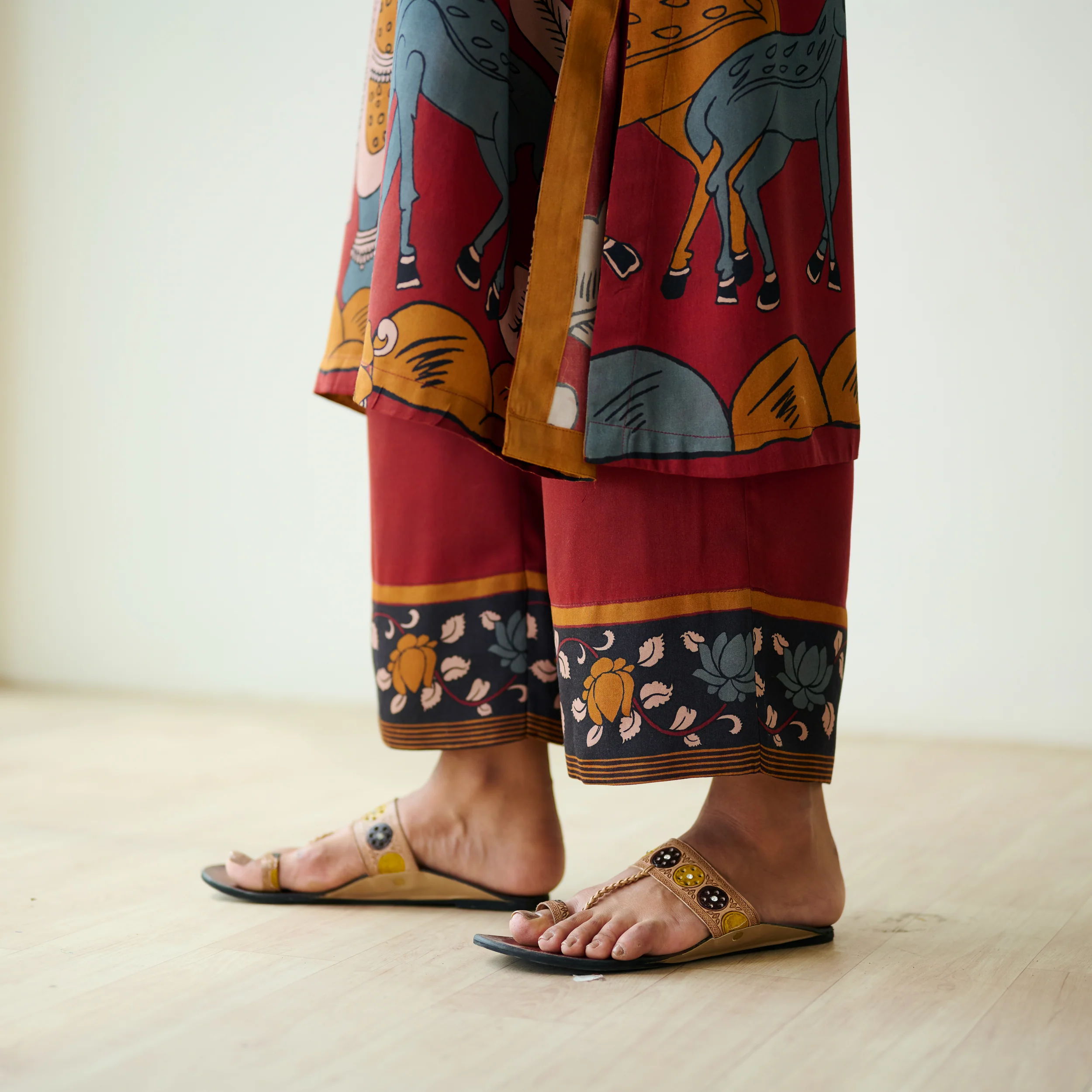 Chitra Modal Satin Kurta Set - Rust - Image 3