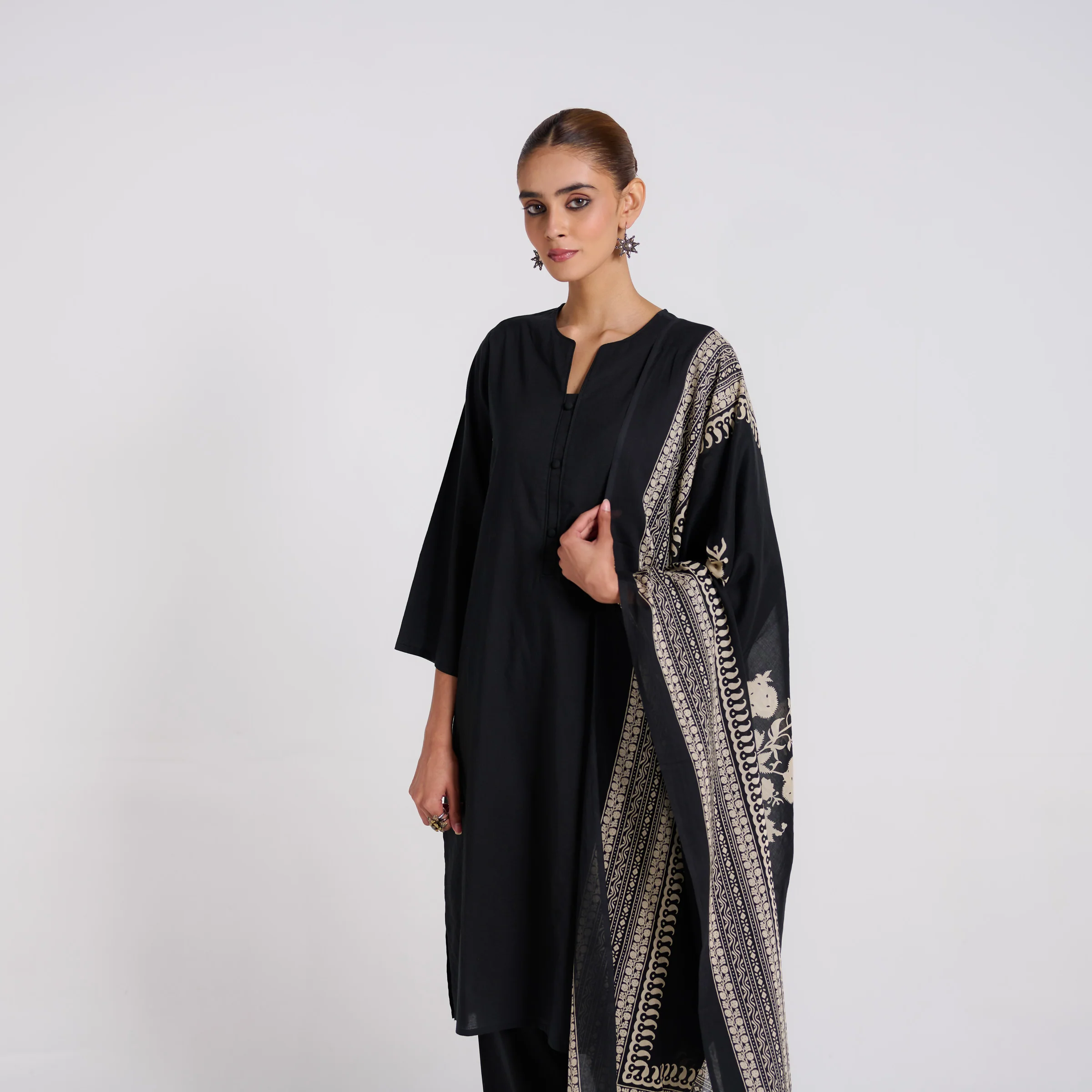 Classic Black Bagh Printed Pure Cotton Kurta Set with Dupatta - Image 4