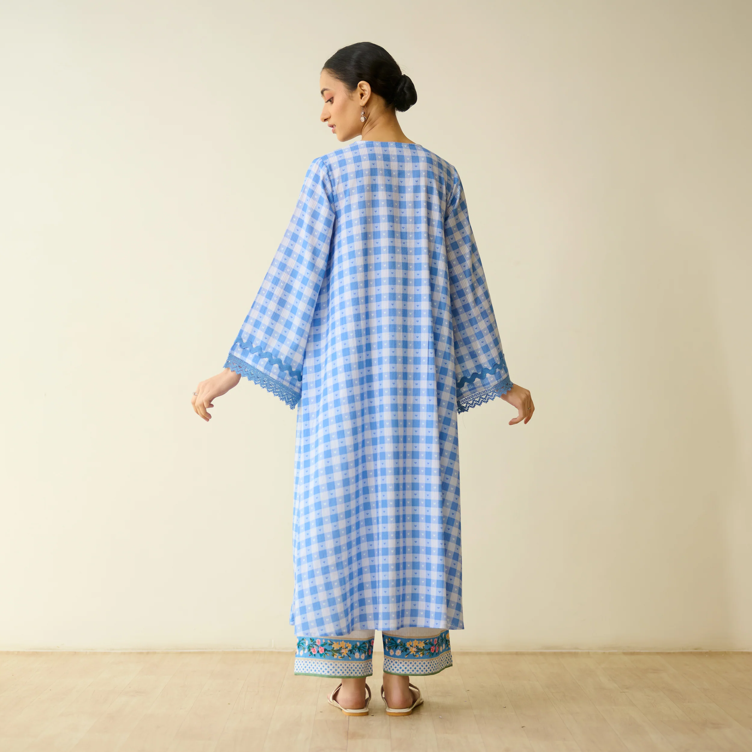 Countryside Seersucker Cotton Kurta Set - Aasmaani Blue - Image 9