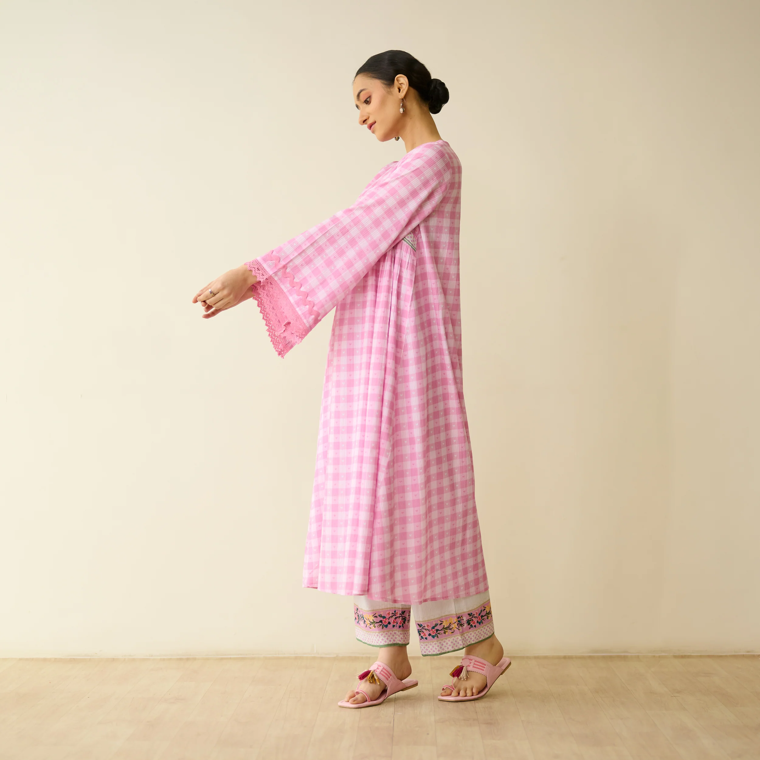 Countryside Seersucker Cotton Kurta Set - Baby Pink - Image 9
