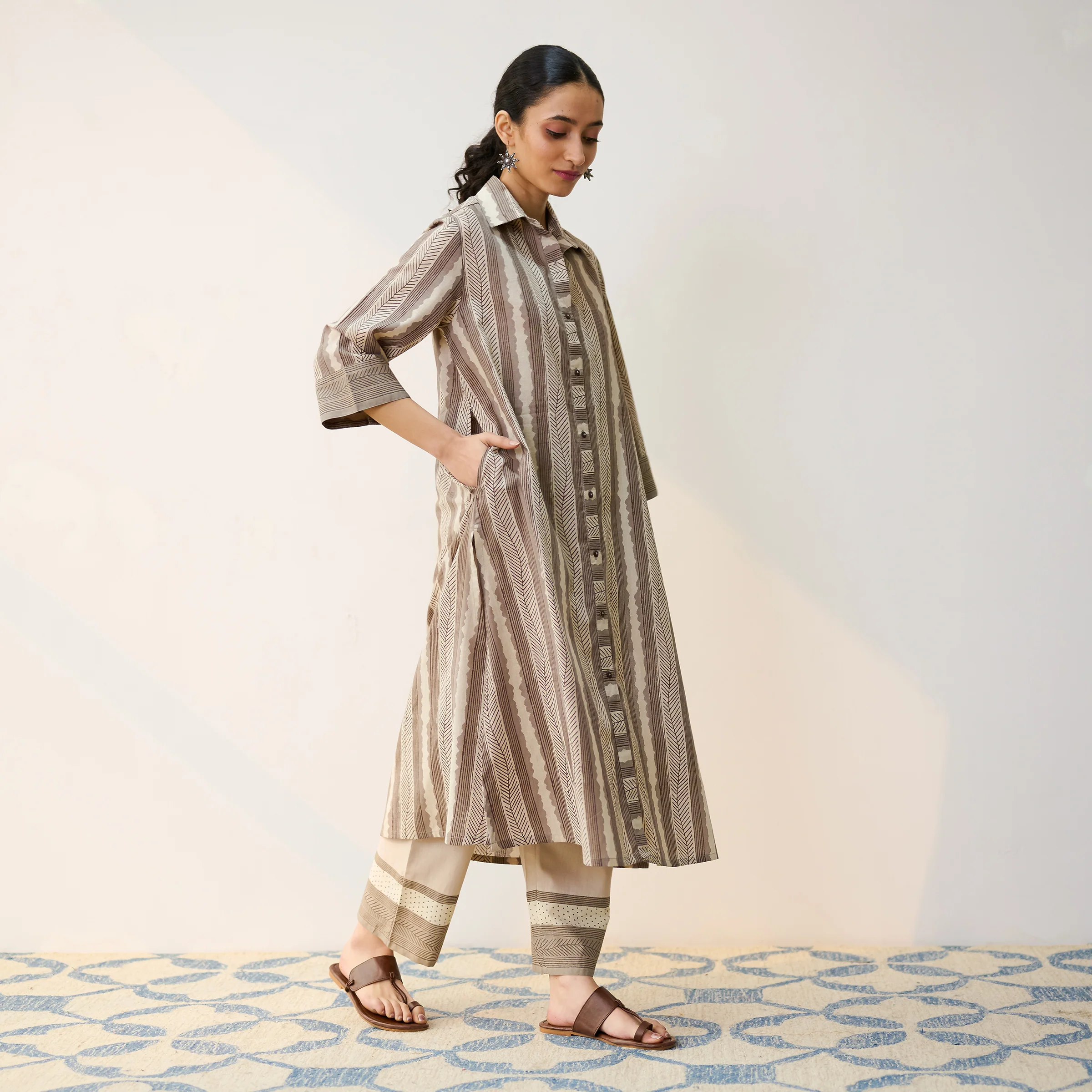 Dabu Inspired Grey Cotton Shirt Kurta with Pant - Image 6