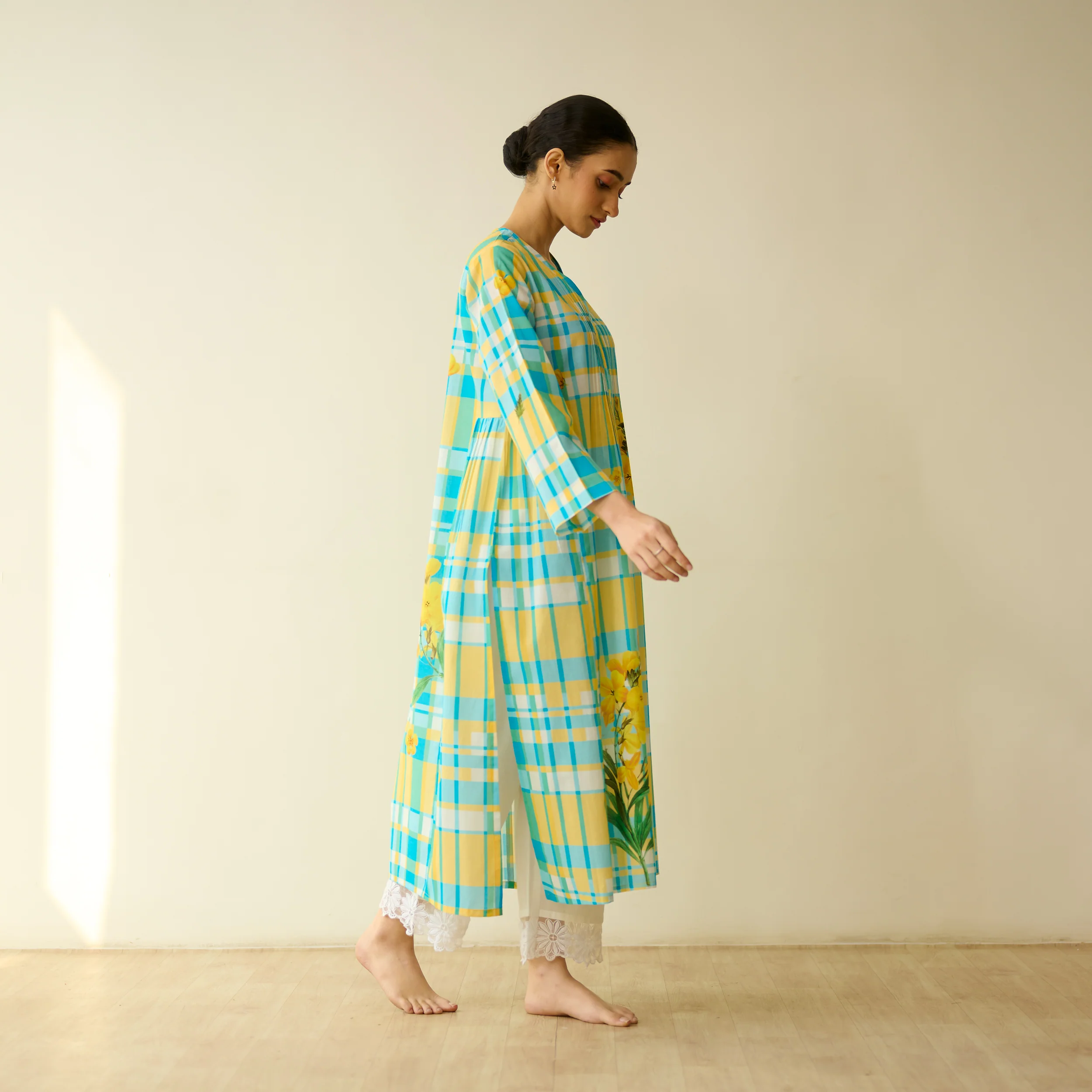 Daffodil Mulmul Cotton Kurta - Blue and Yellow - Image 8