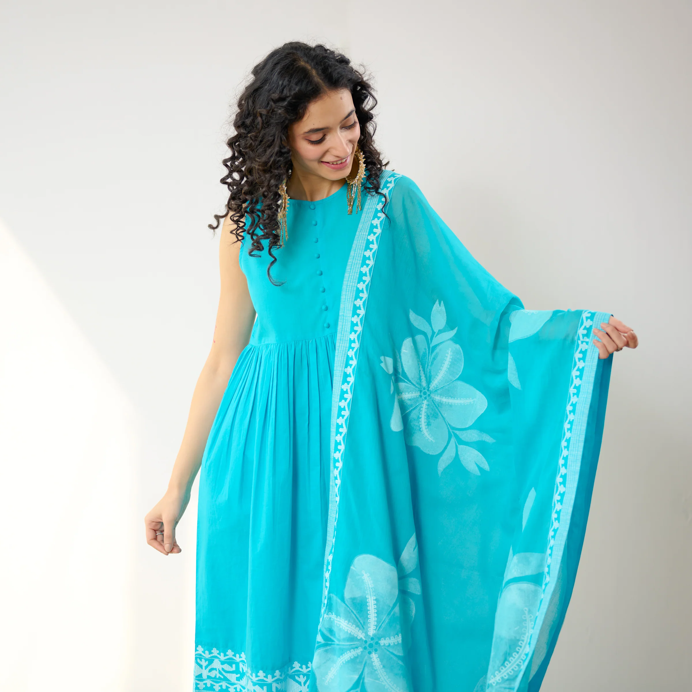 Daisy Cotton Kurta Set with Dupatta - Aqua Blue - Image 2