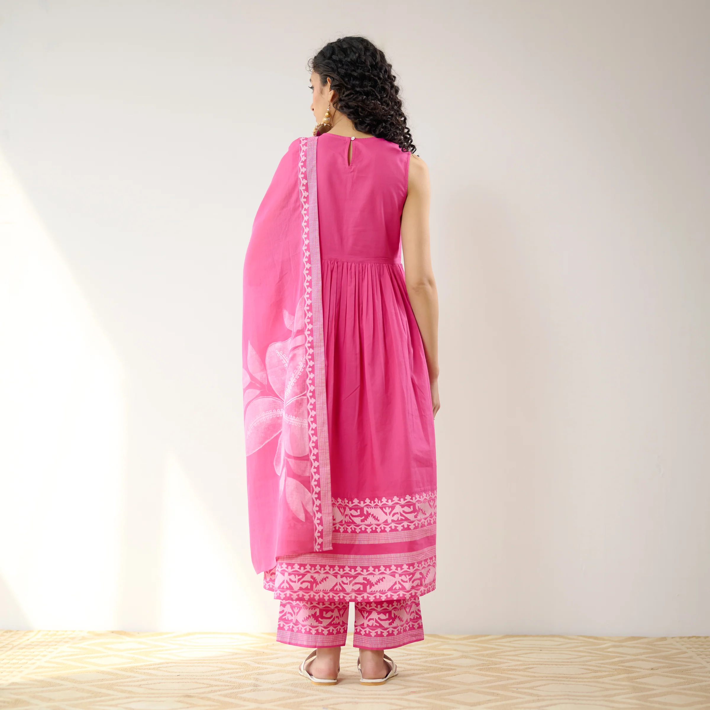Daisy Cotton Kurta Set with Dupatta - Pink - Image 9