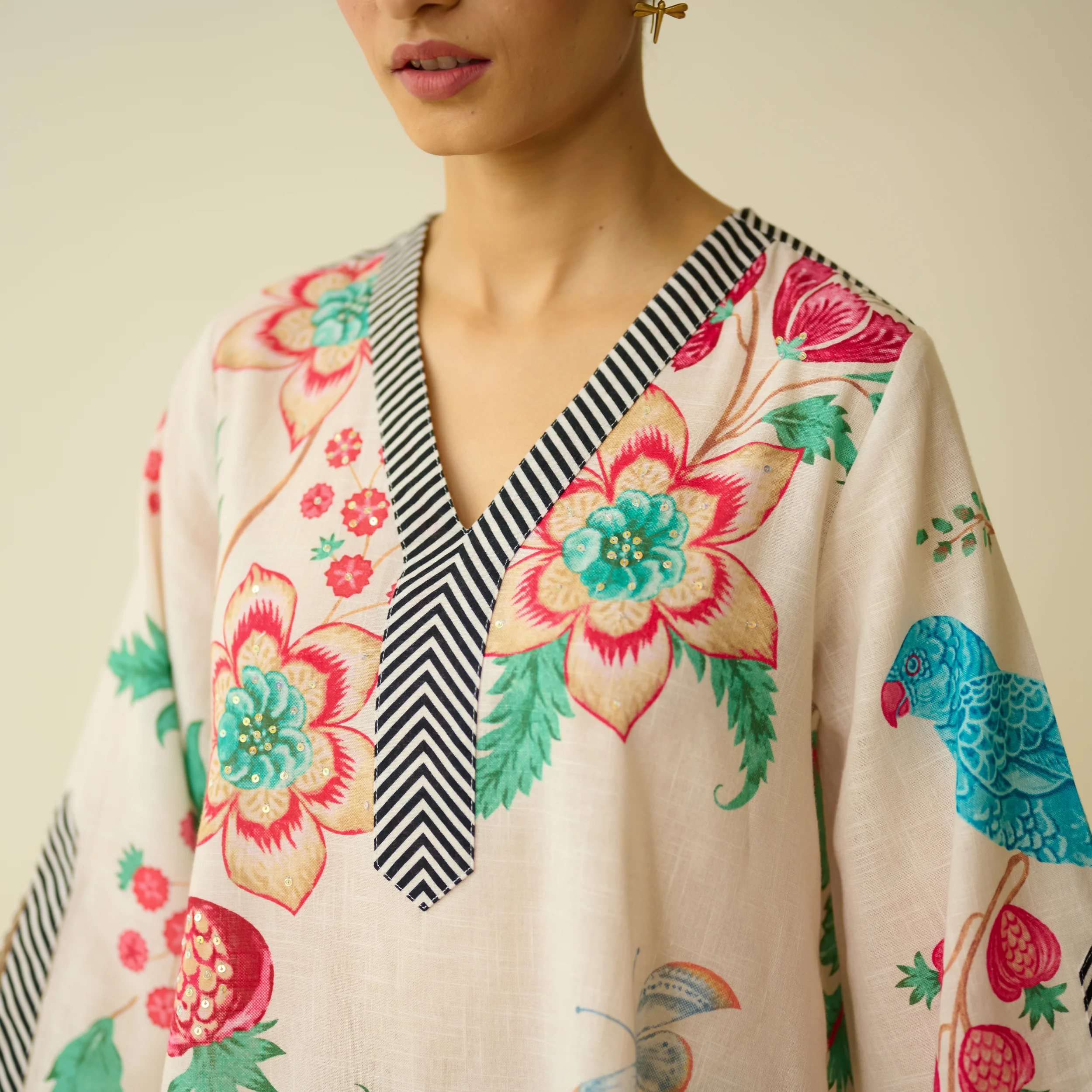 Dil Slub Cotton Hand Embroidered Kurta Set - Butter White - Image 5
