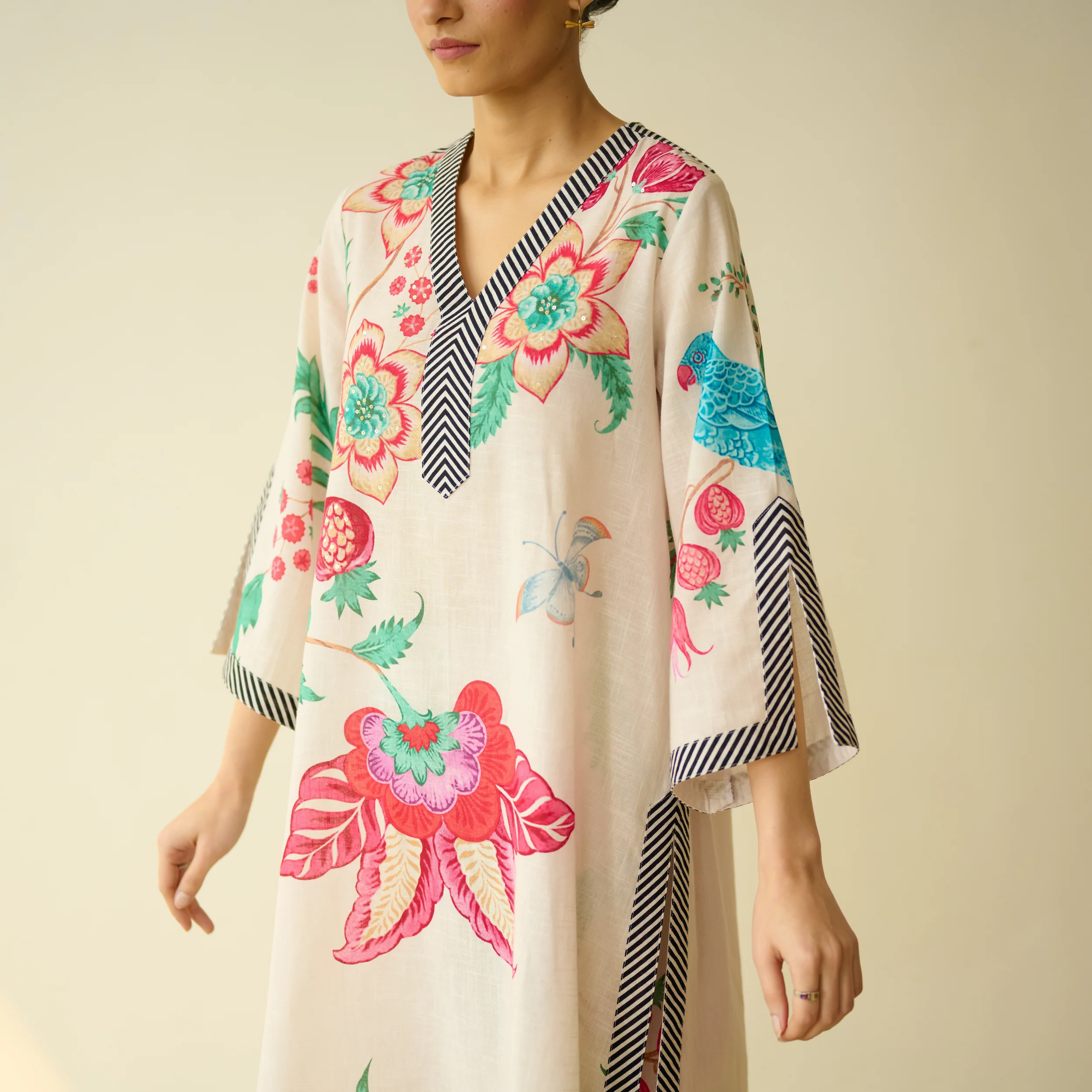 Dil Slub Cotton Hand Embroidered Kurta Set - Butter White - Image 7