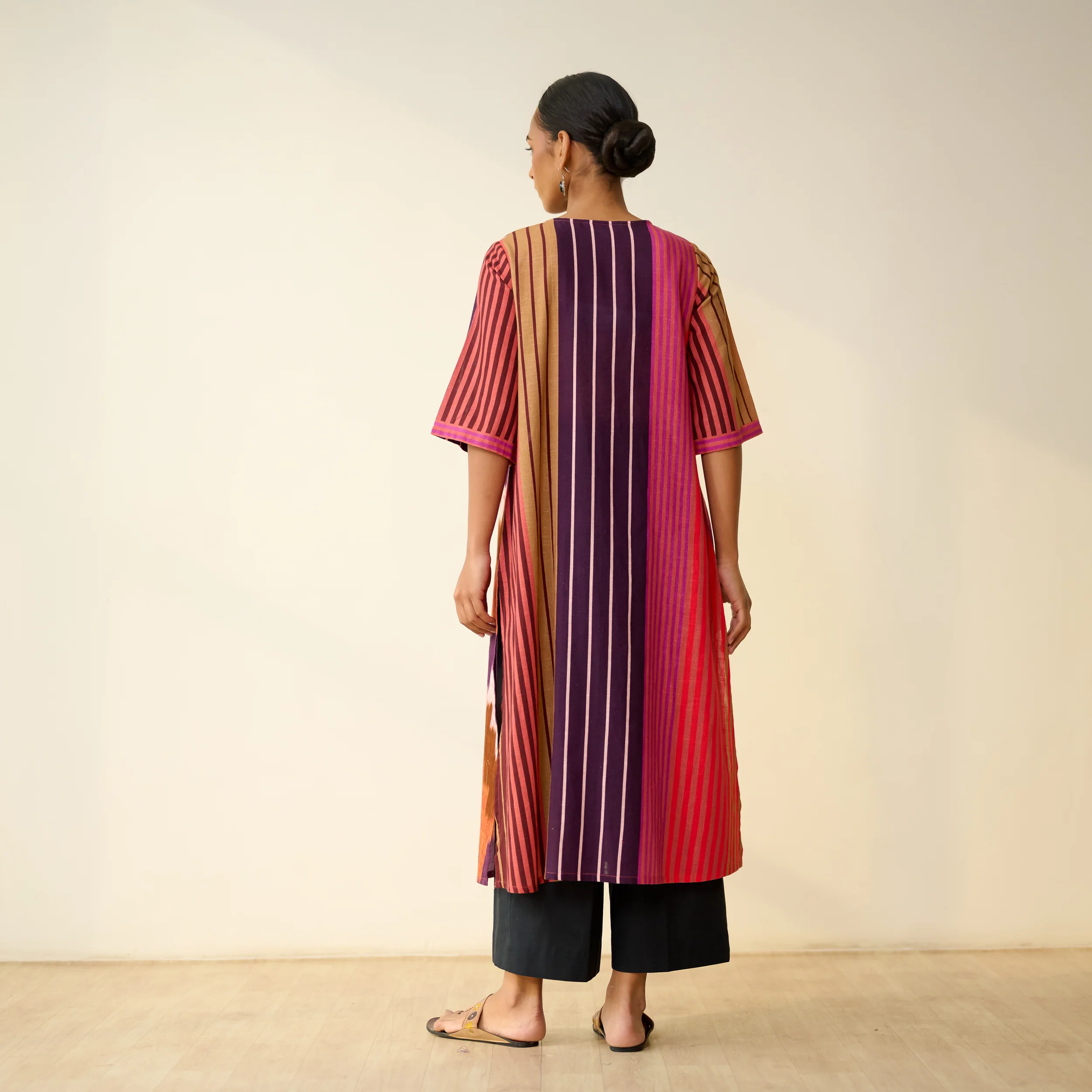Earth Slub Cotton Kurta - Multicolour - Image 4