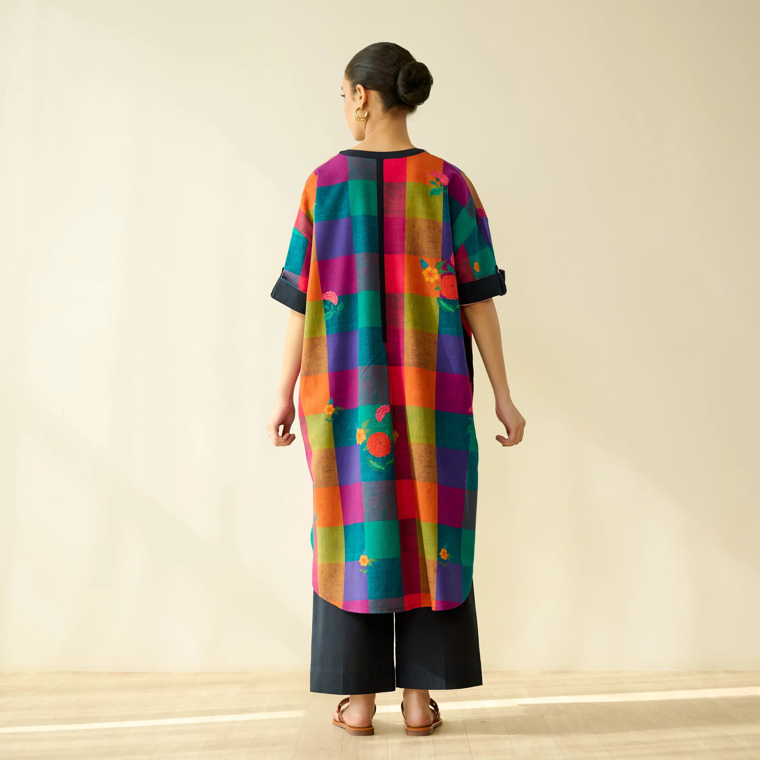 Echo Pure Slub Cotton Kurta - Black - Image 10