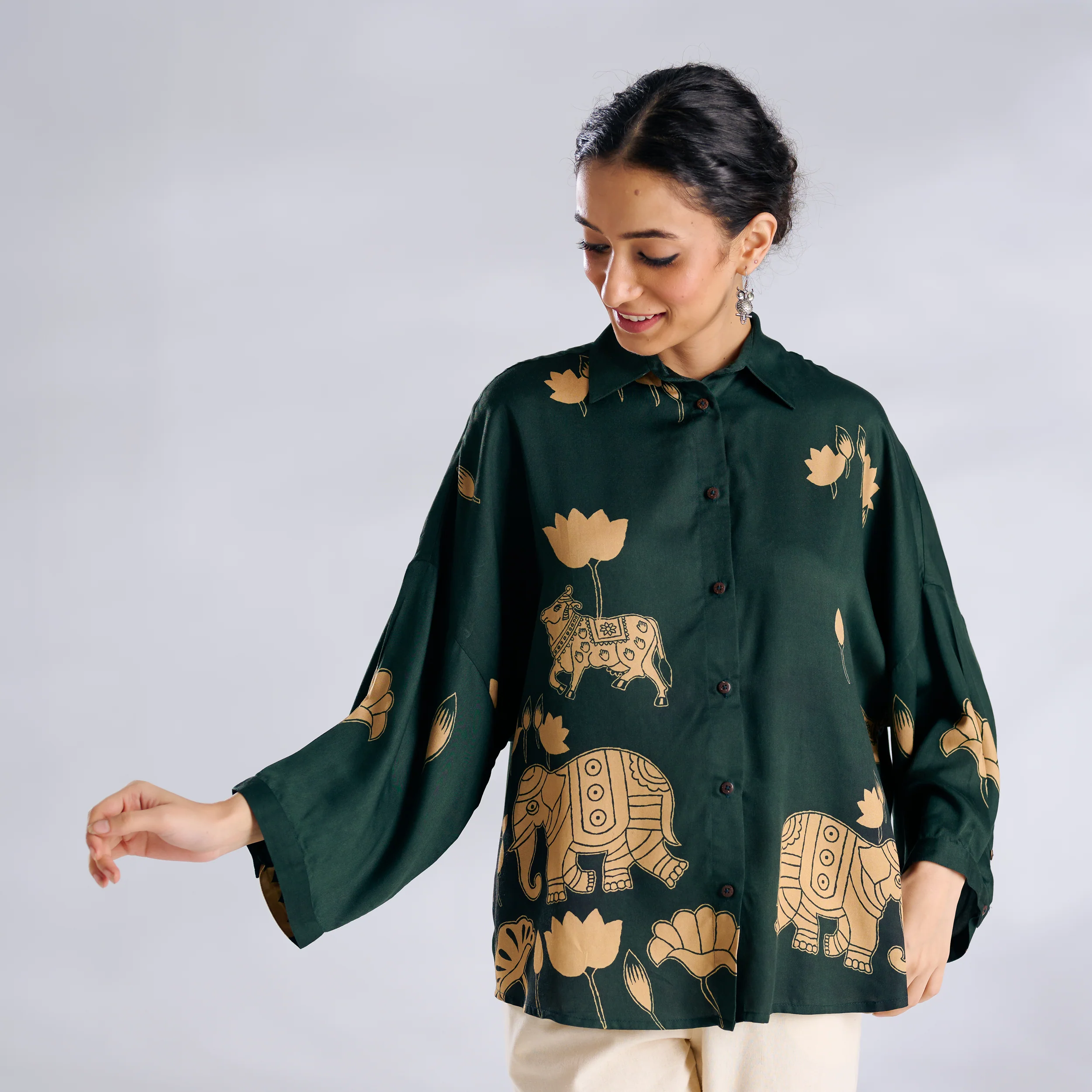 Ele Fun Oversized Modal Satin Shirt - Green - Image 3