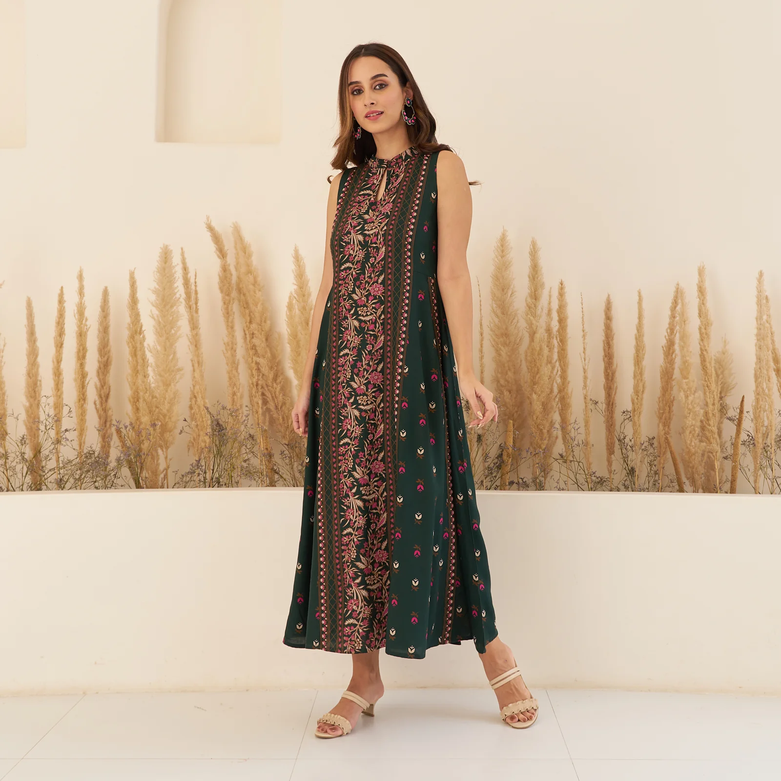 Emerald Green Floral Mandarin Collar Dress - Image 4