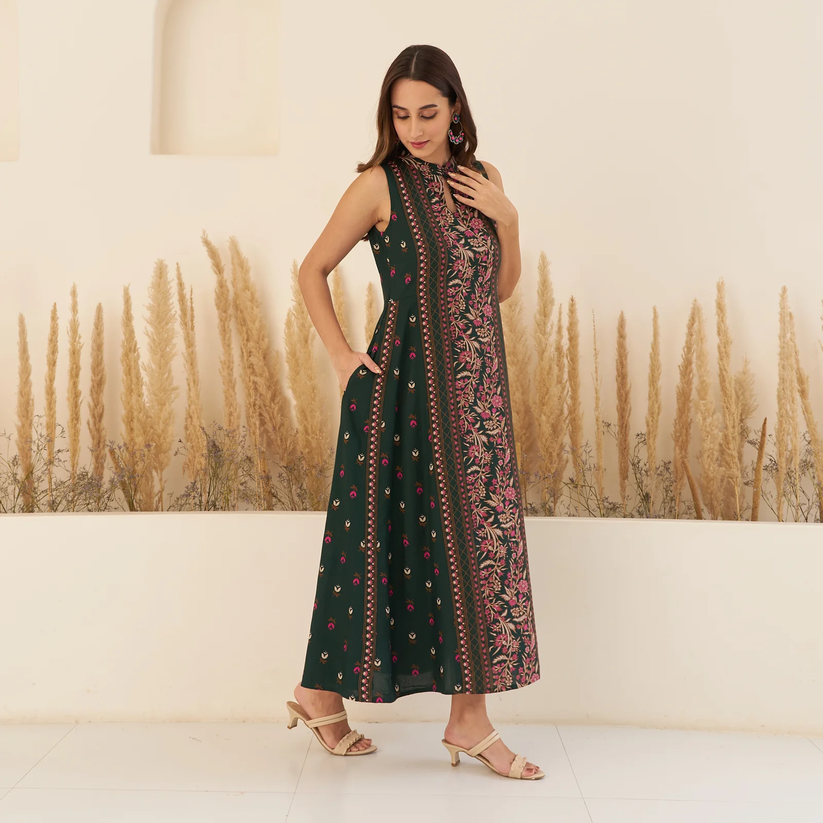 Emerald Green Floral Mandarin Collar Dress - Image 5