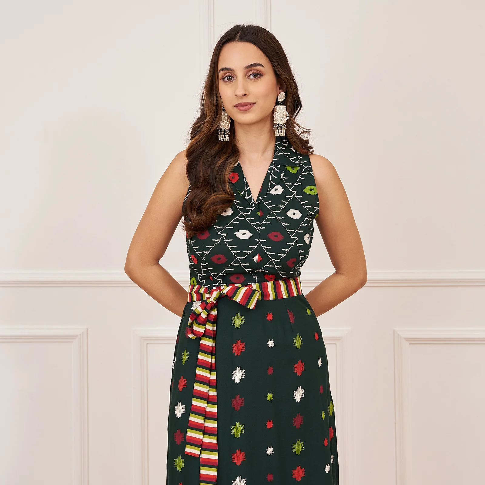 Emerald Green Ikat Inspired Kurta Set with Belt - Image 3