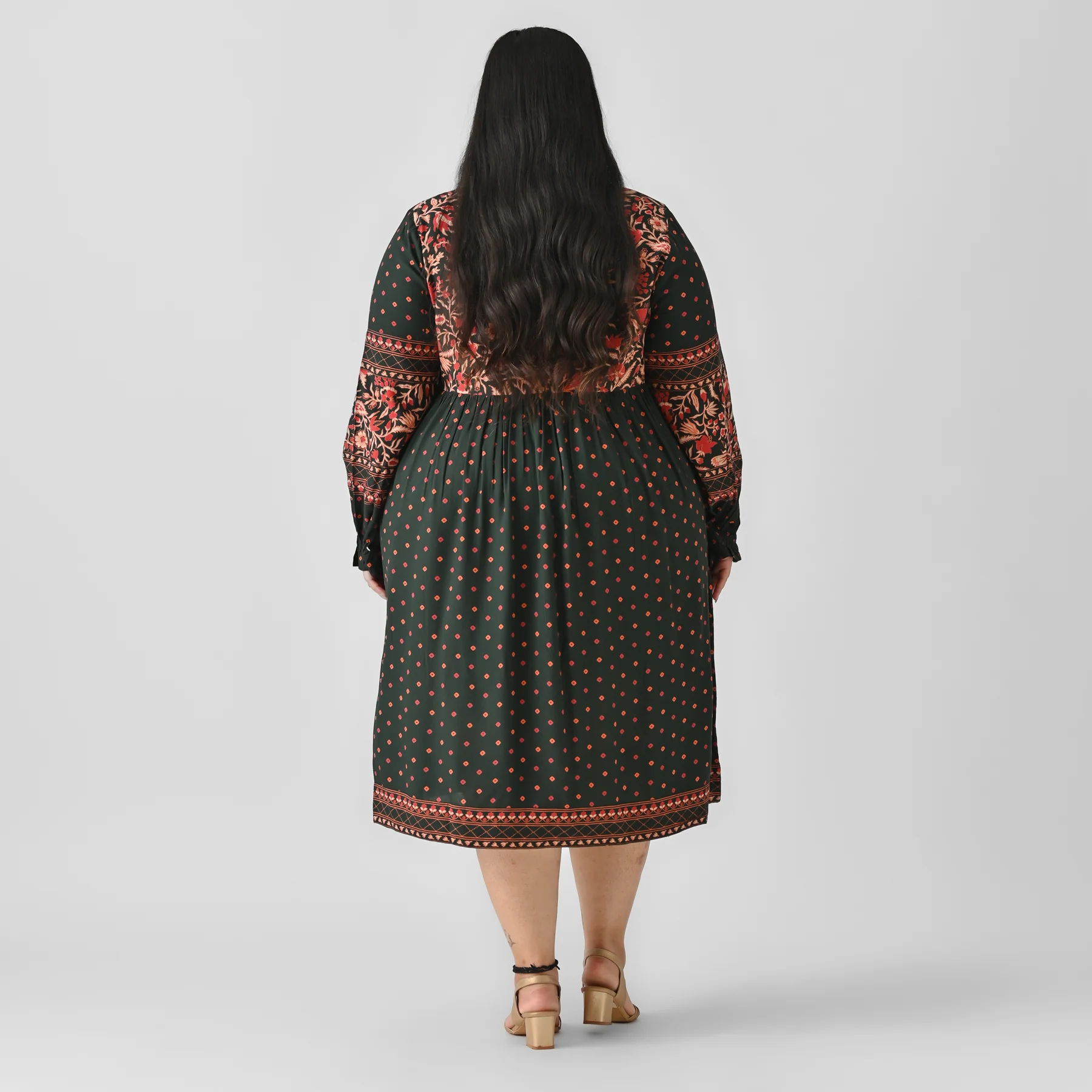 Emerald Green Printed V Neck Dress - SOM - Image 4