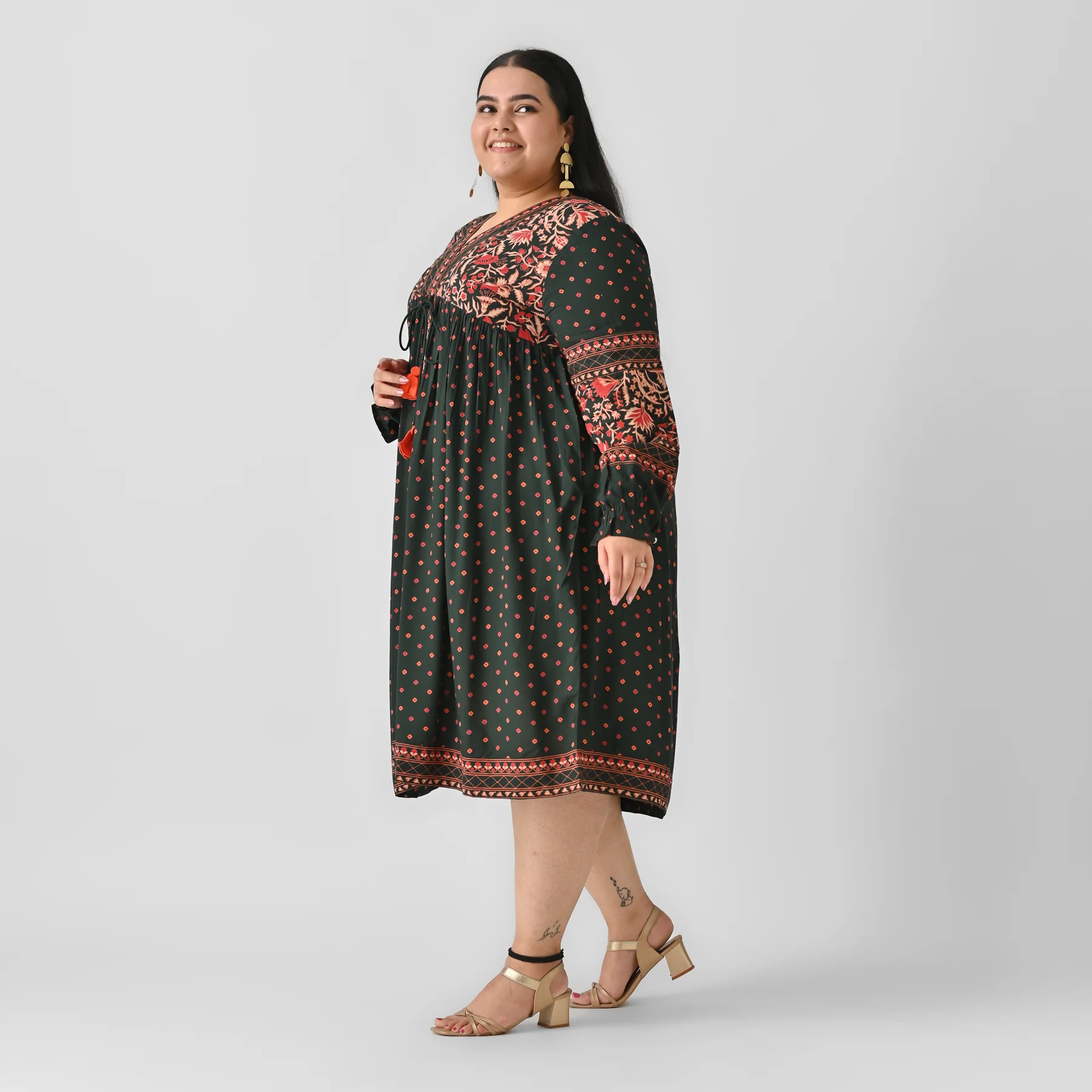 Emerald Green Printed V Neck Dress - SOM - Image 6