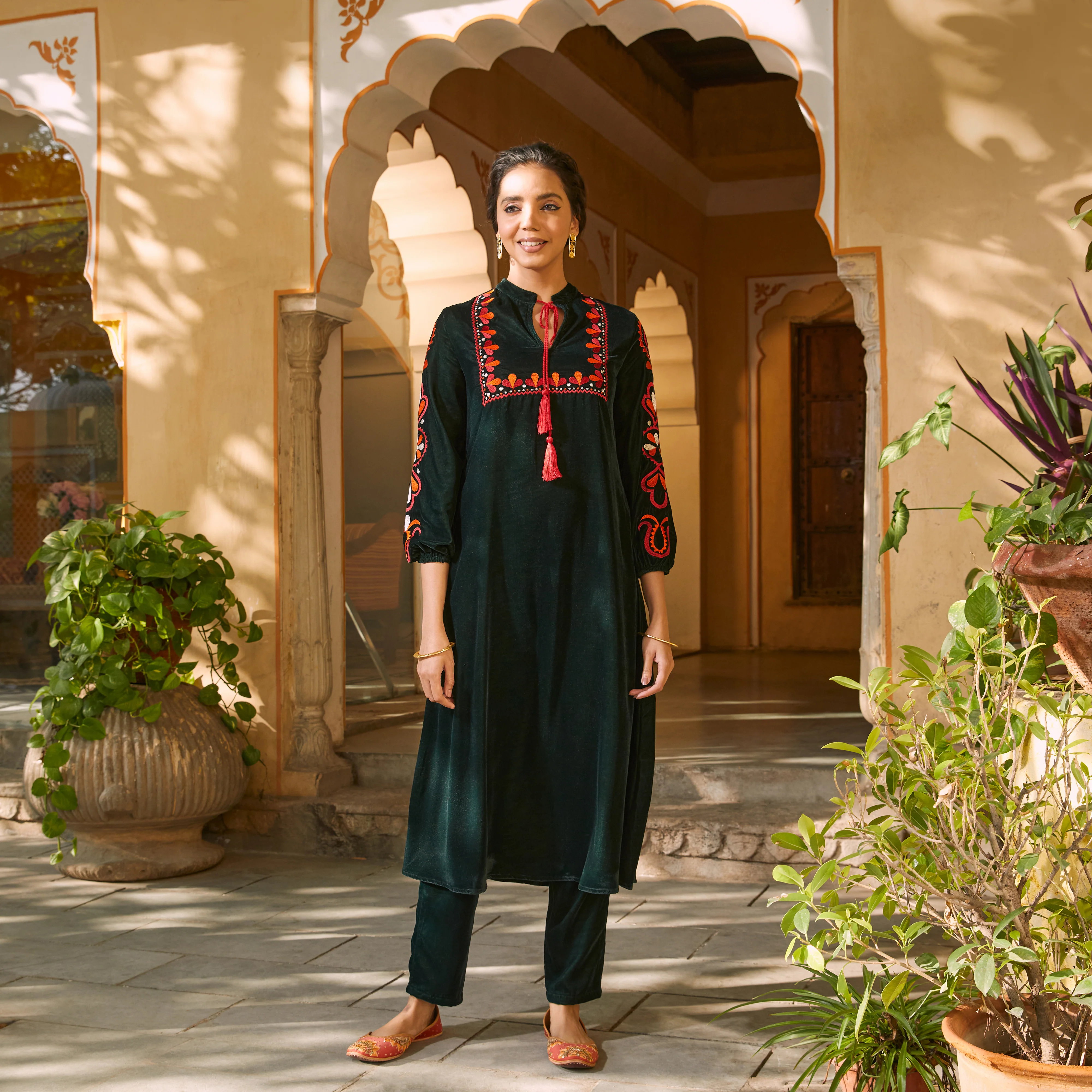 Emerald Green Velvet A-Line Embroidered Kurta - Image 15