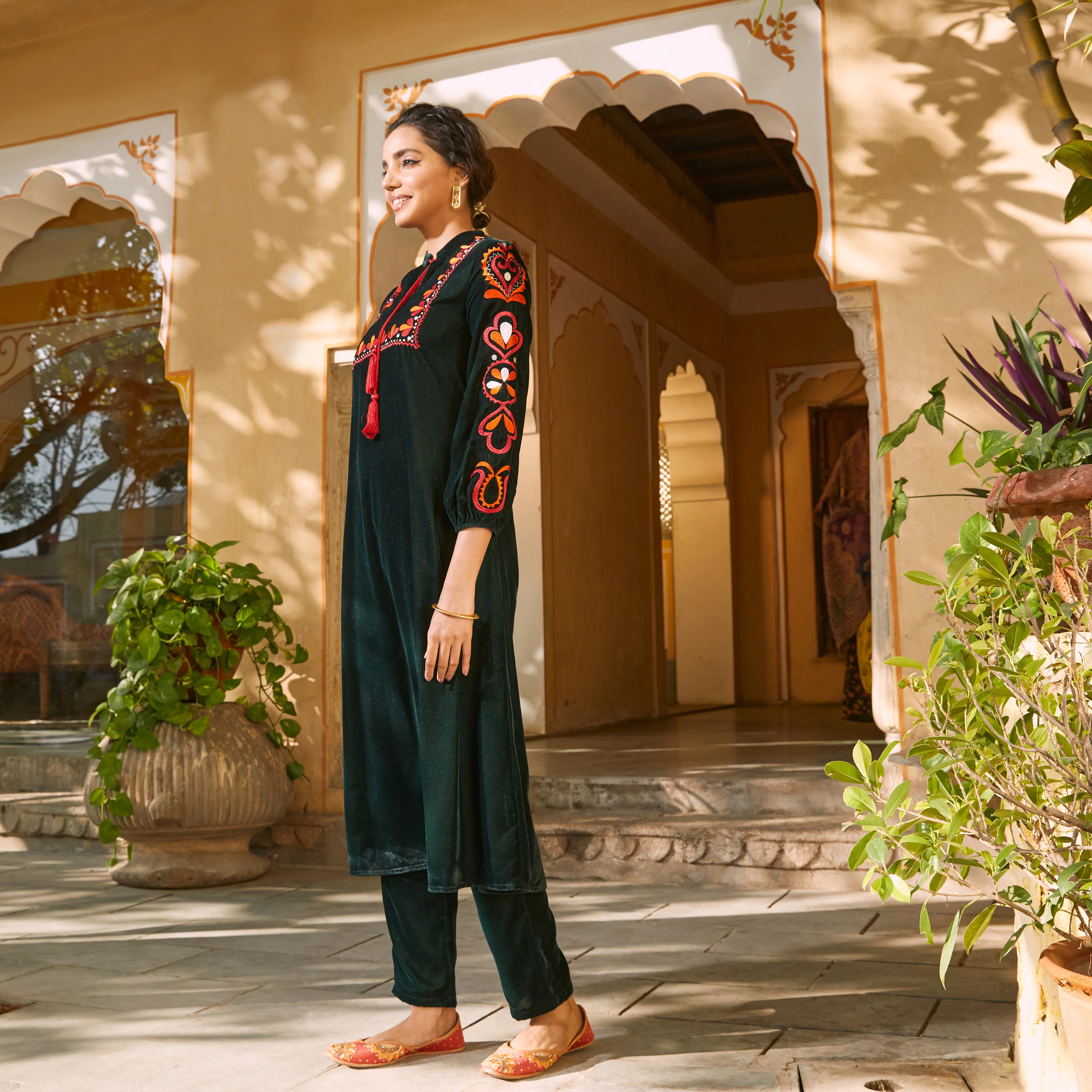 Emerald Green Velvet A-Line Embroidered Kurta - Image 4
