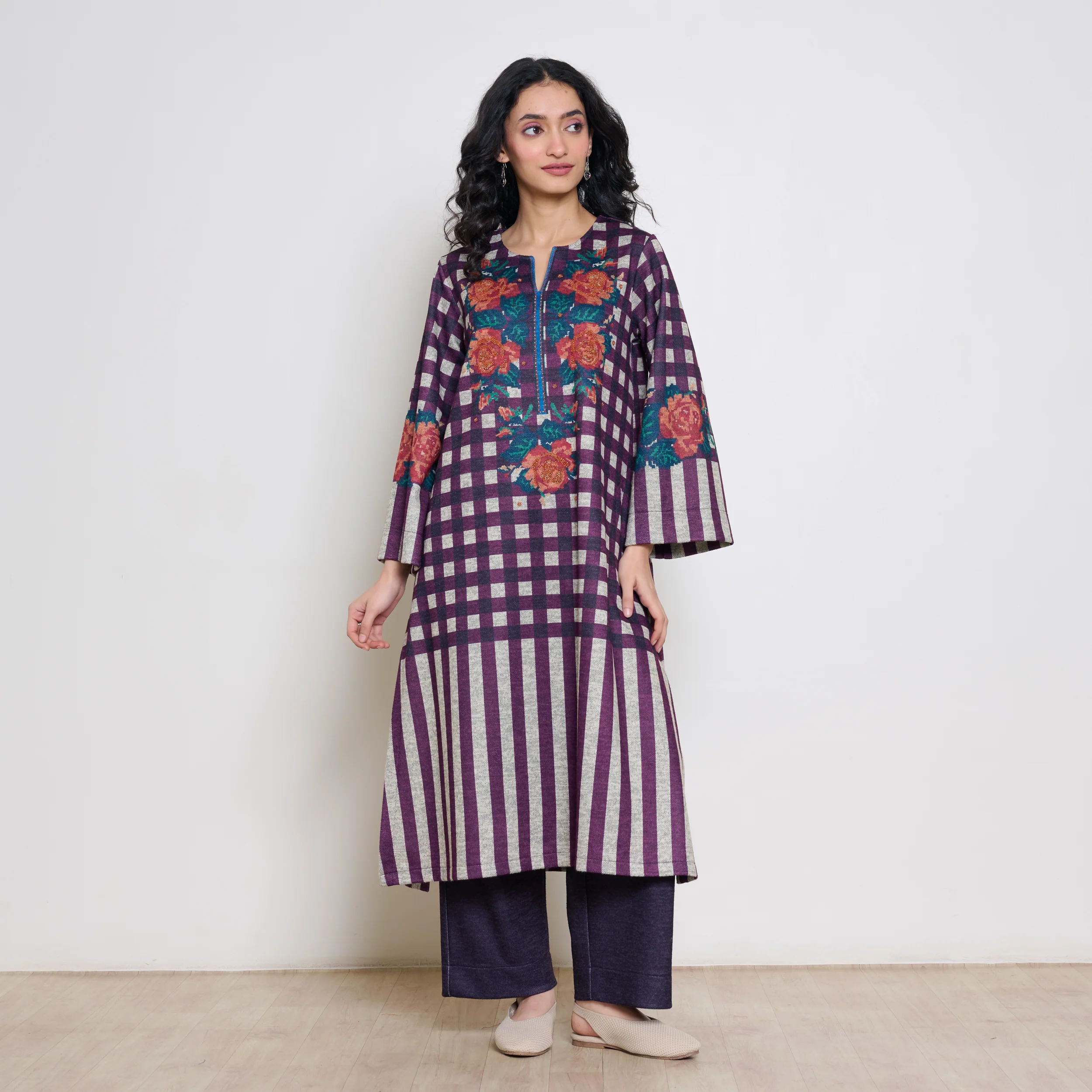 Evermore Woollen Hand Embroidered Kurta Set - Cherry Lacquer - Image 3